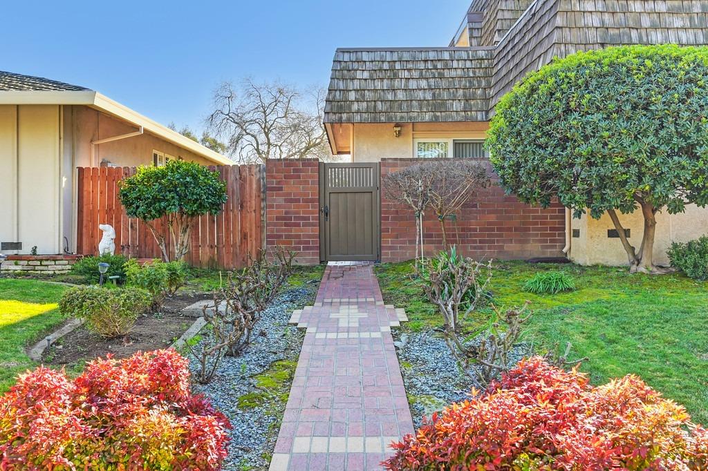 2620 Kadema Drive