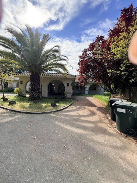 7222 Almond Avenue