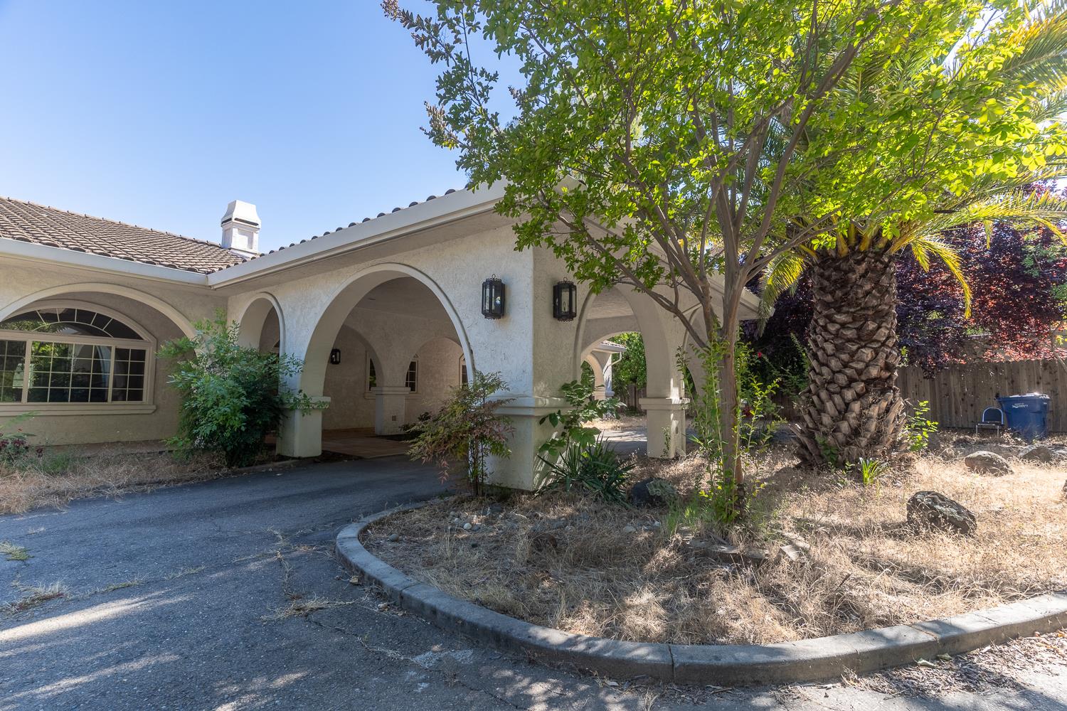 7222 Almond Avenue