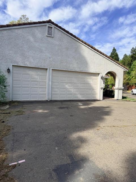 7222 Almond Avenue