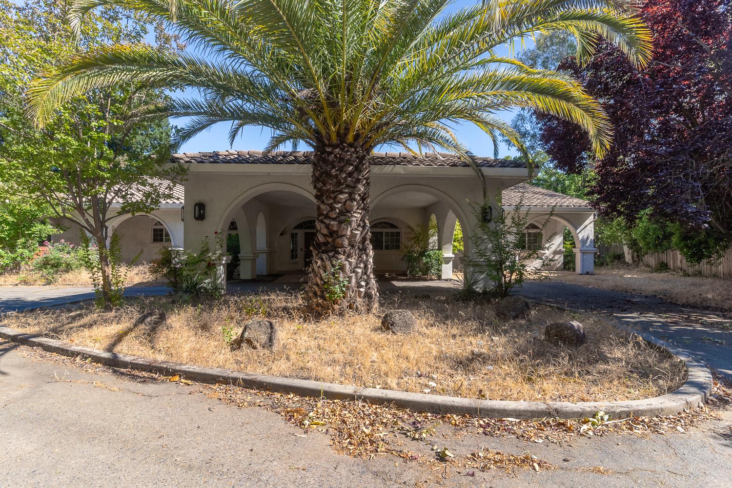 7222 Almond Avenue