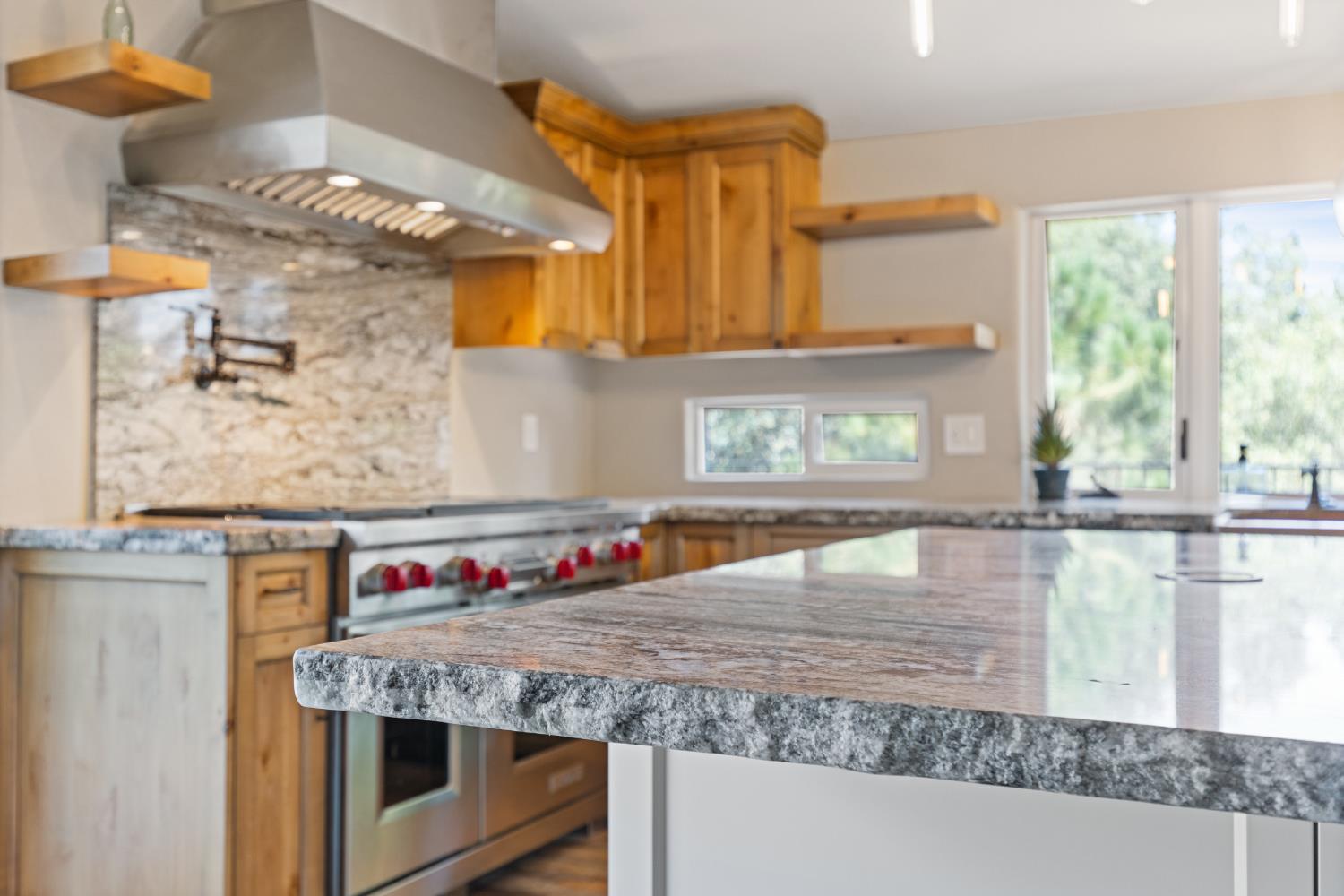 121 Prospector Court