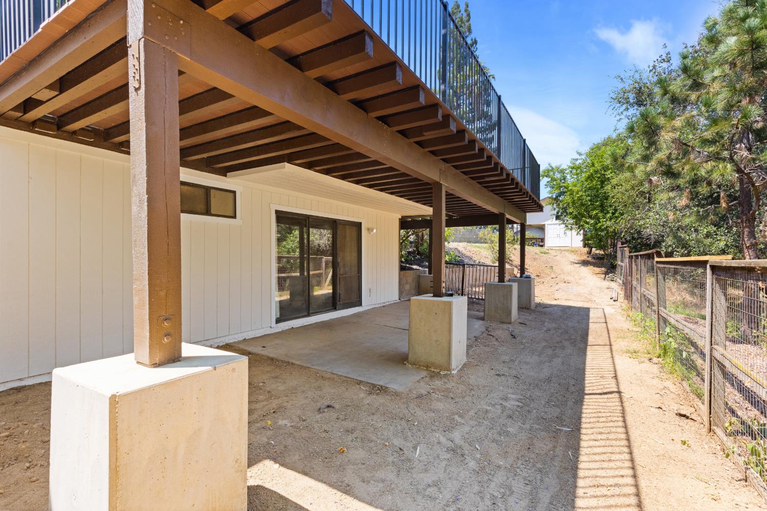 121 Prospector Court