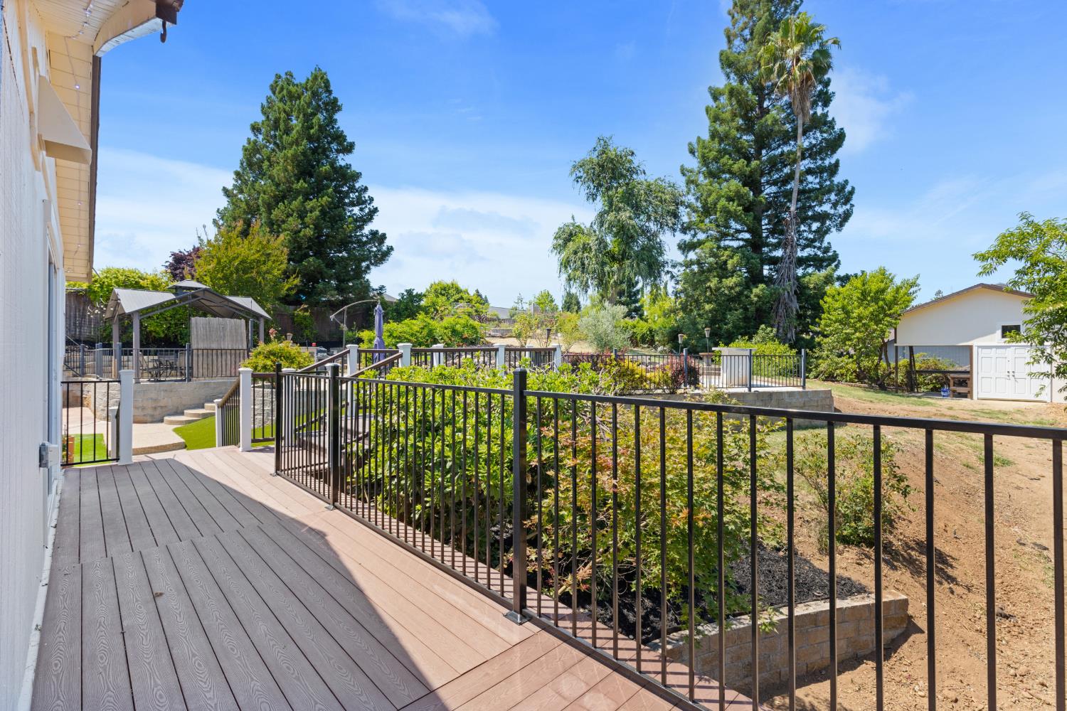 121 Prospector Court