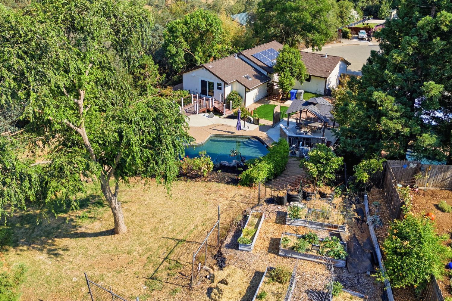 121 Prospector Court