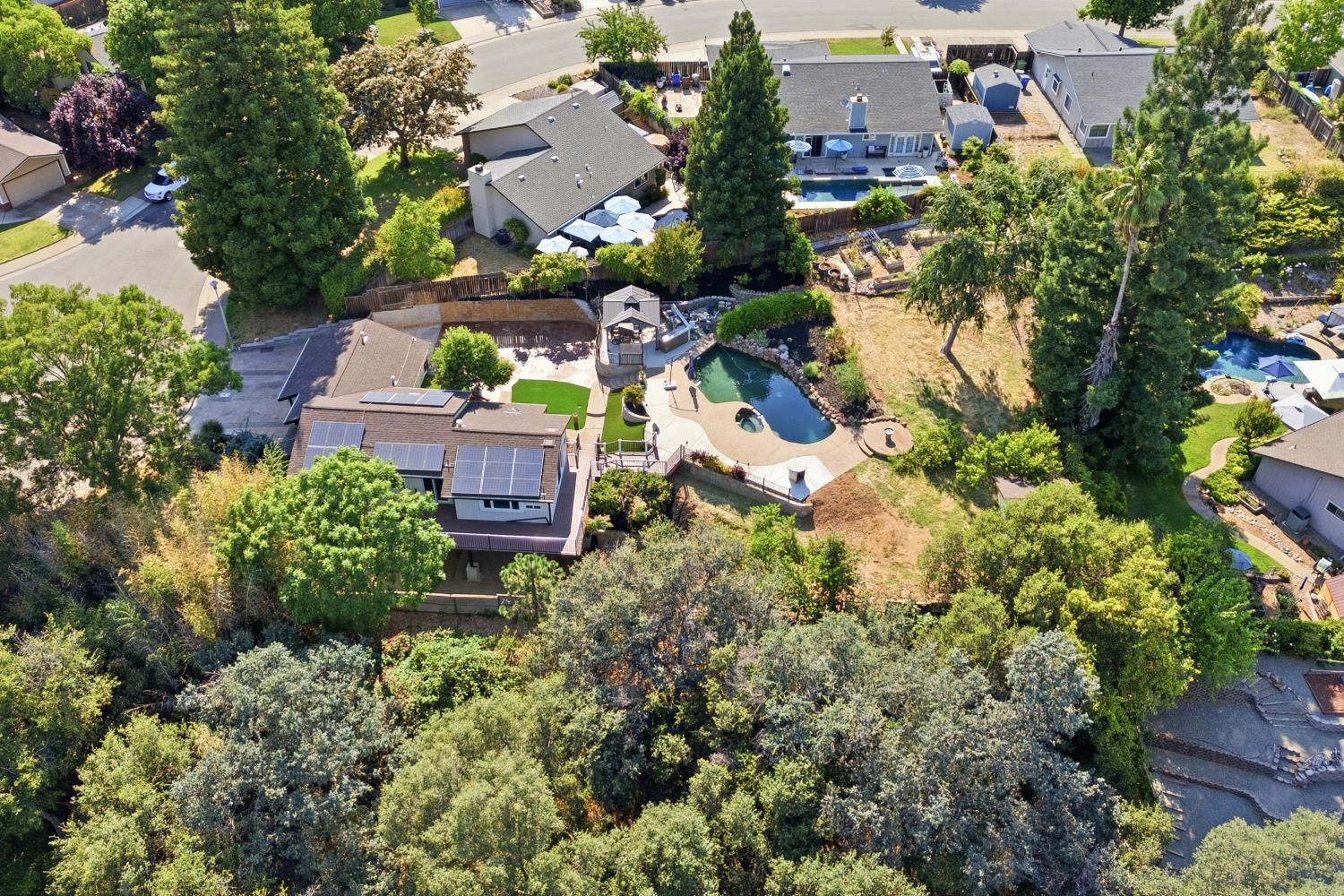 121 Prospector Court