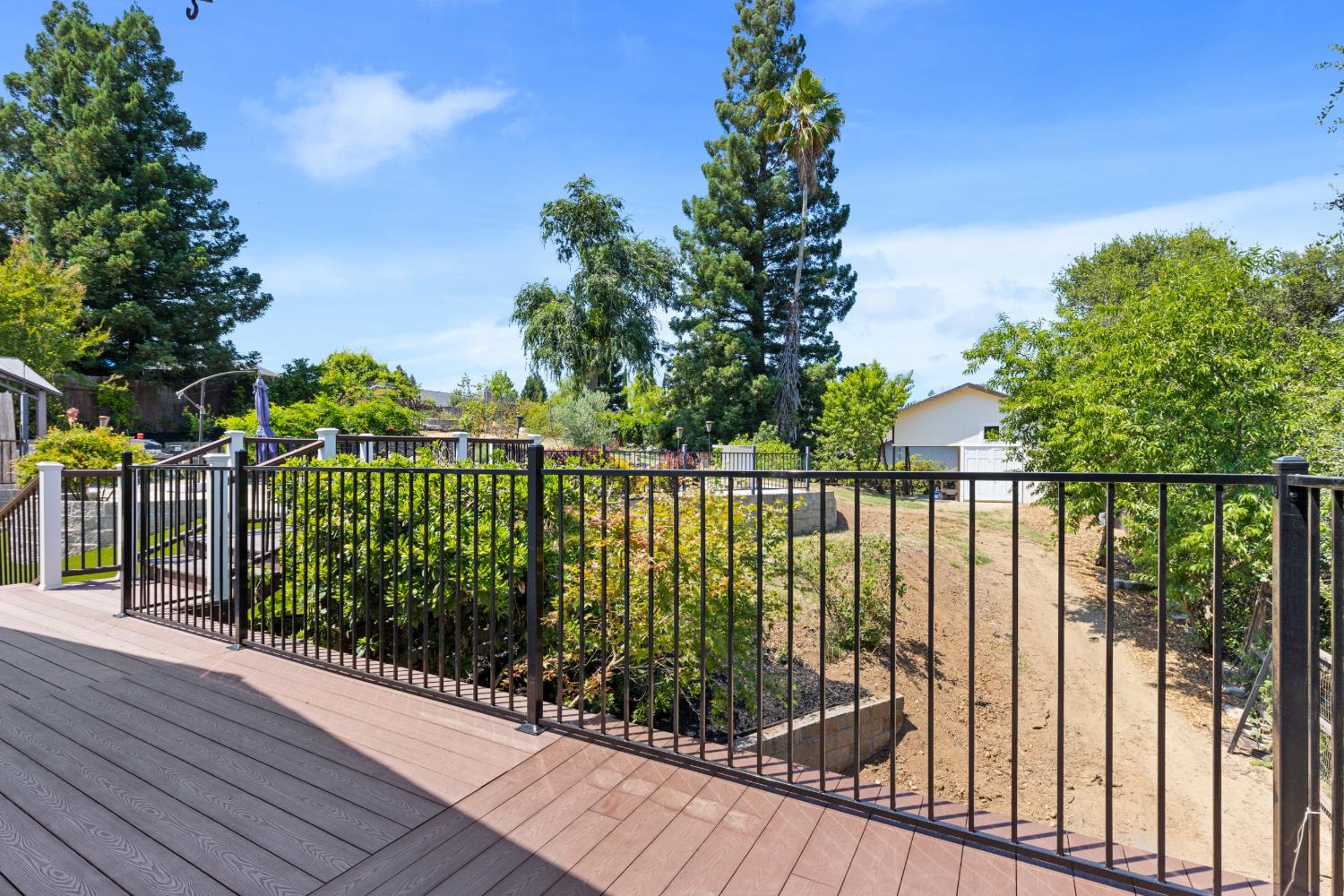 121 Prospector Court