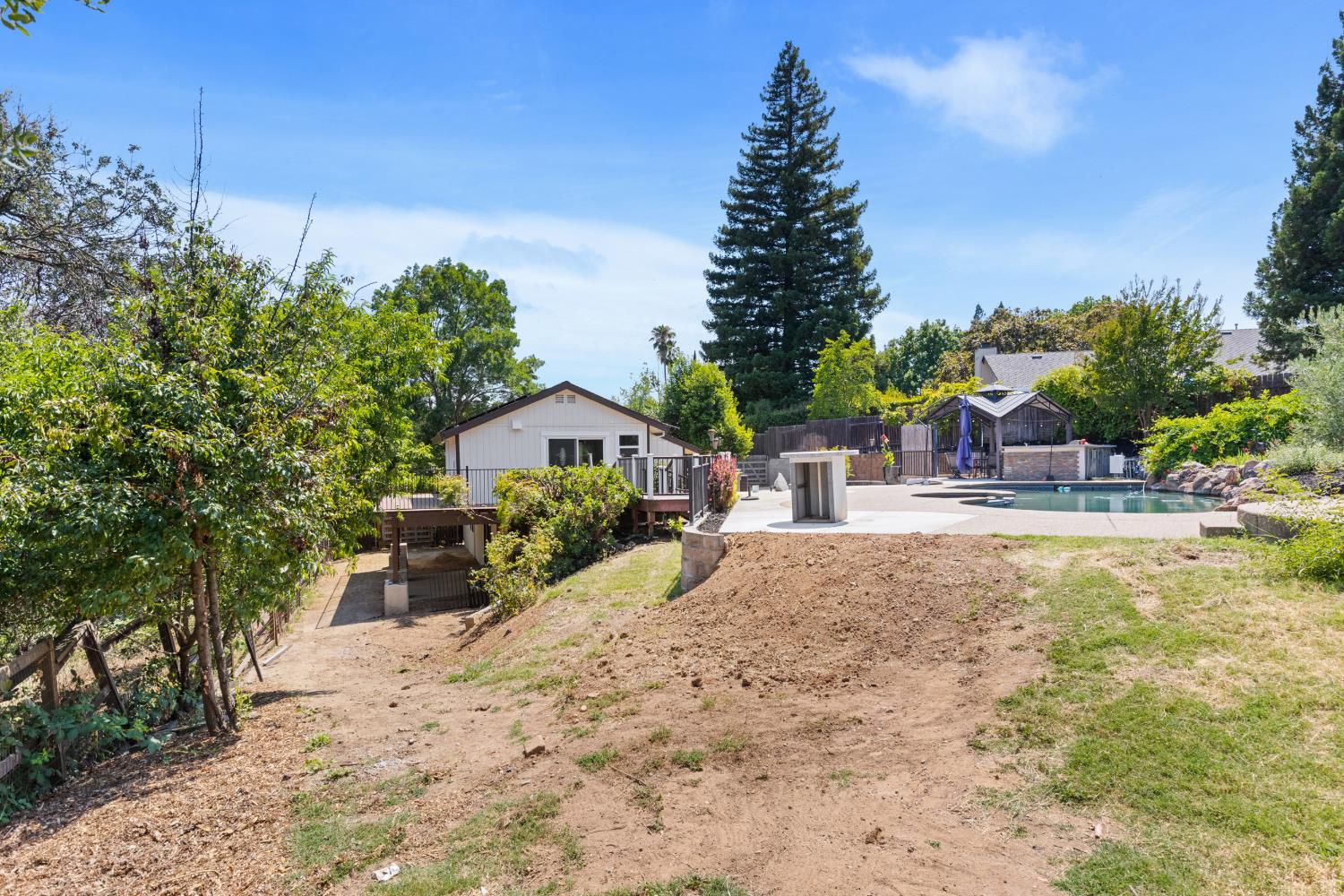 121 Prospector Court