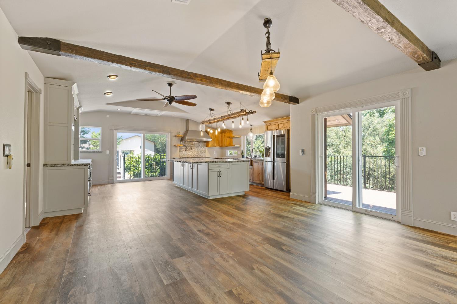121 Prospector Court
