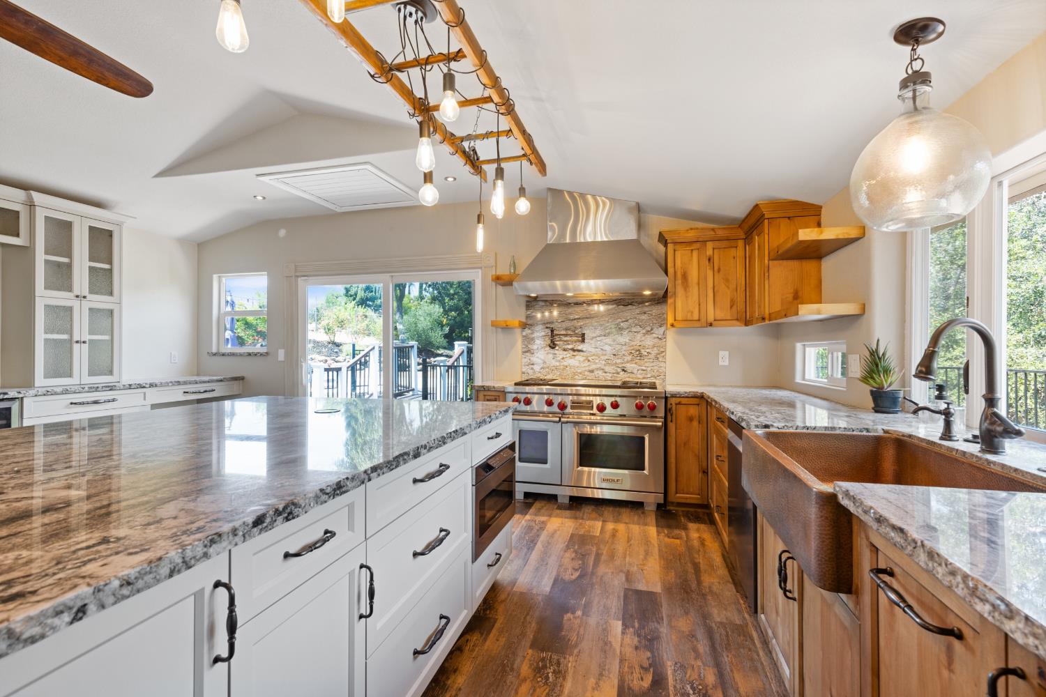 121 Prospector Court