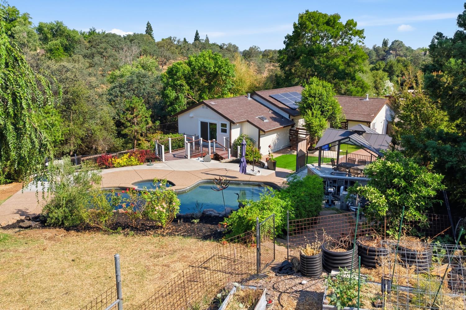 121 Prospector Court