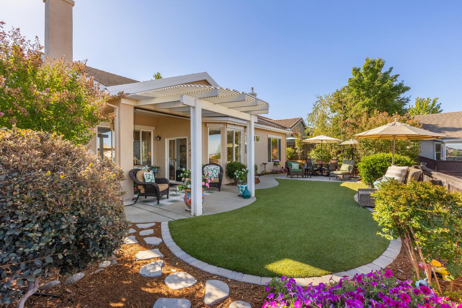 2810 Springfield Drive