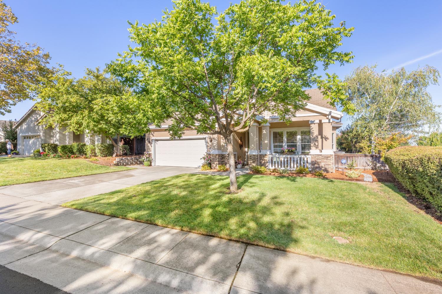 2810 Springfield Drive