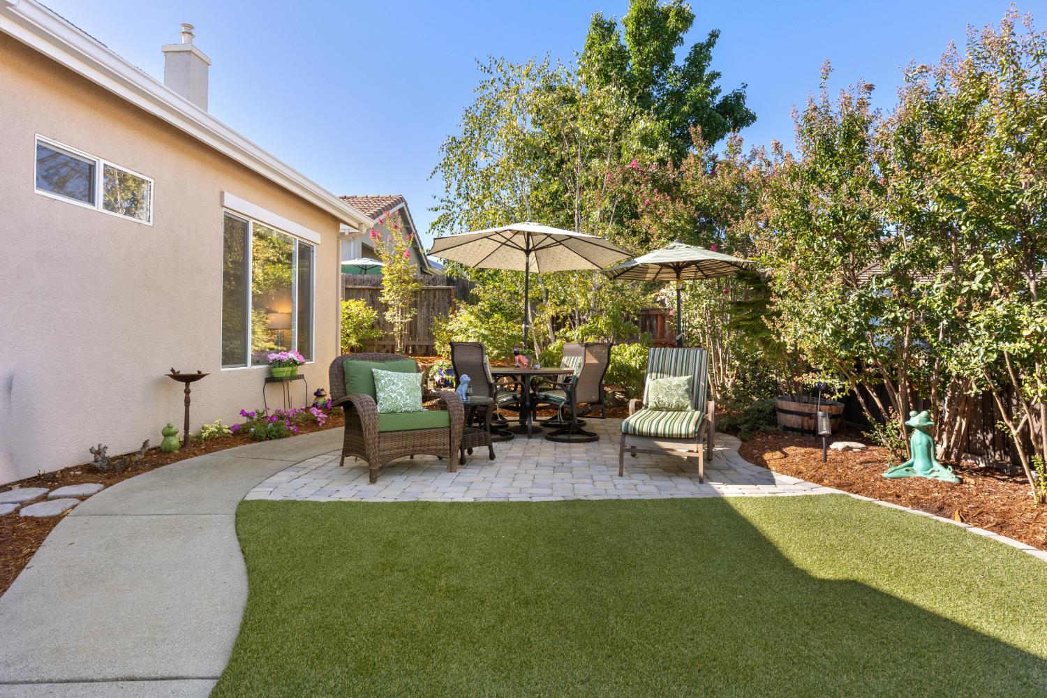 2810 Springfield Drive