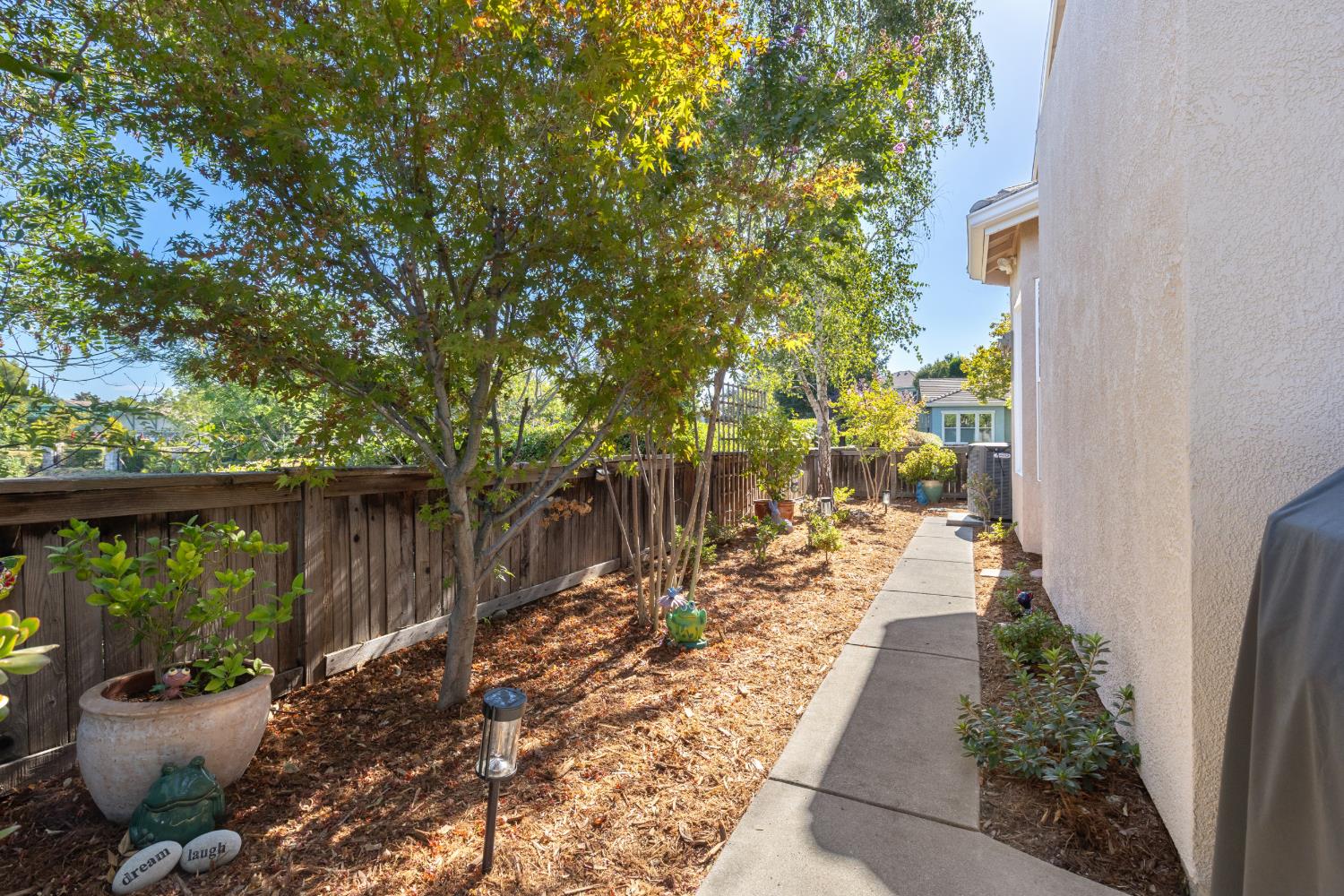 2810 Springfield Drive