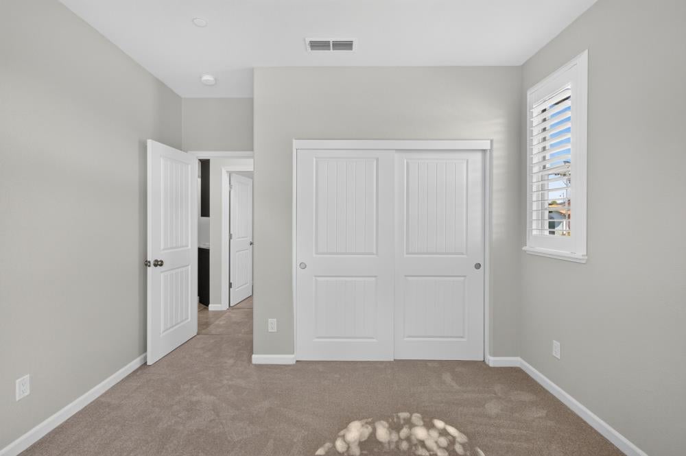 3139 Golden Trail Street