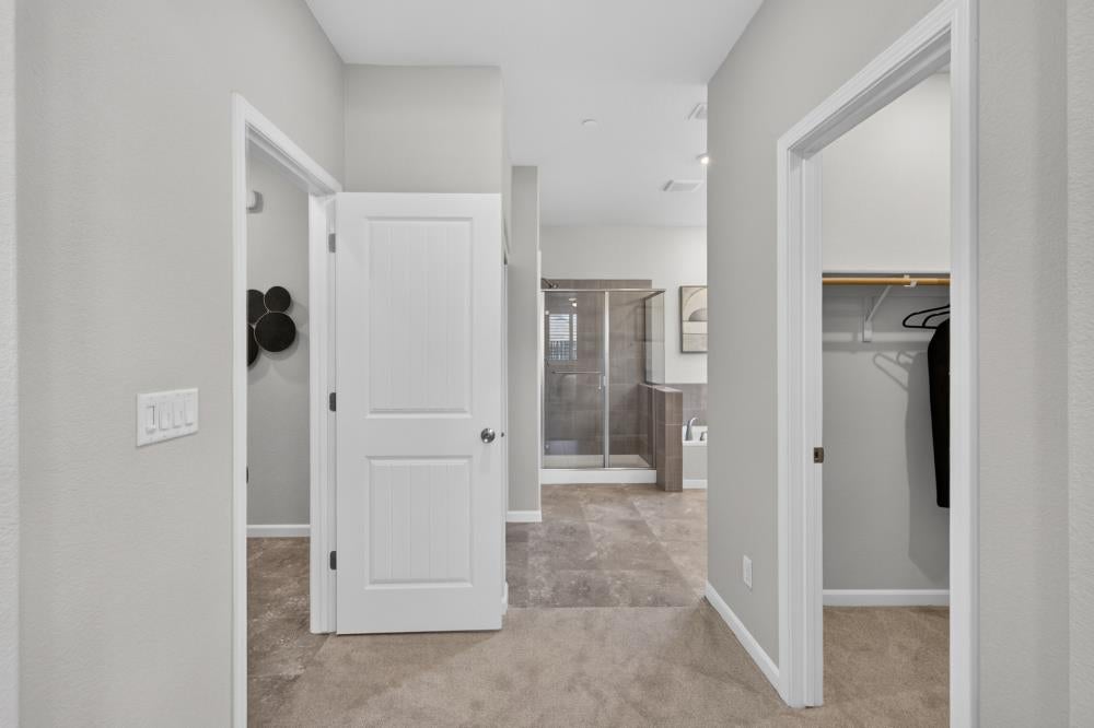 3139 Golden Trail Street