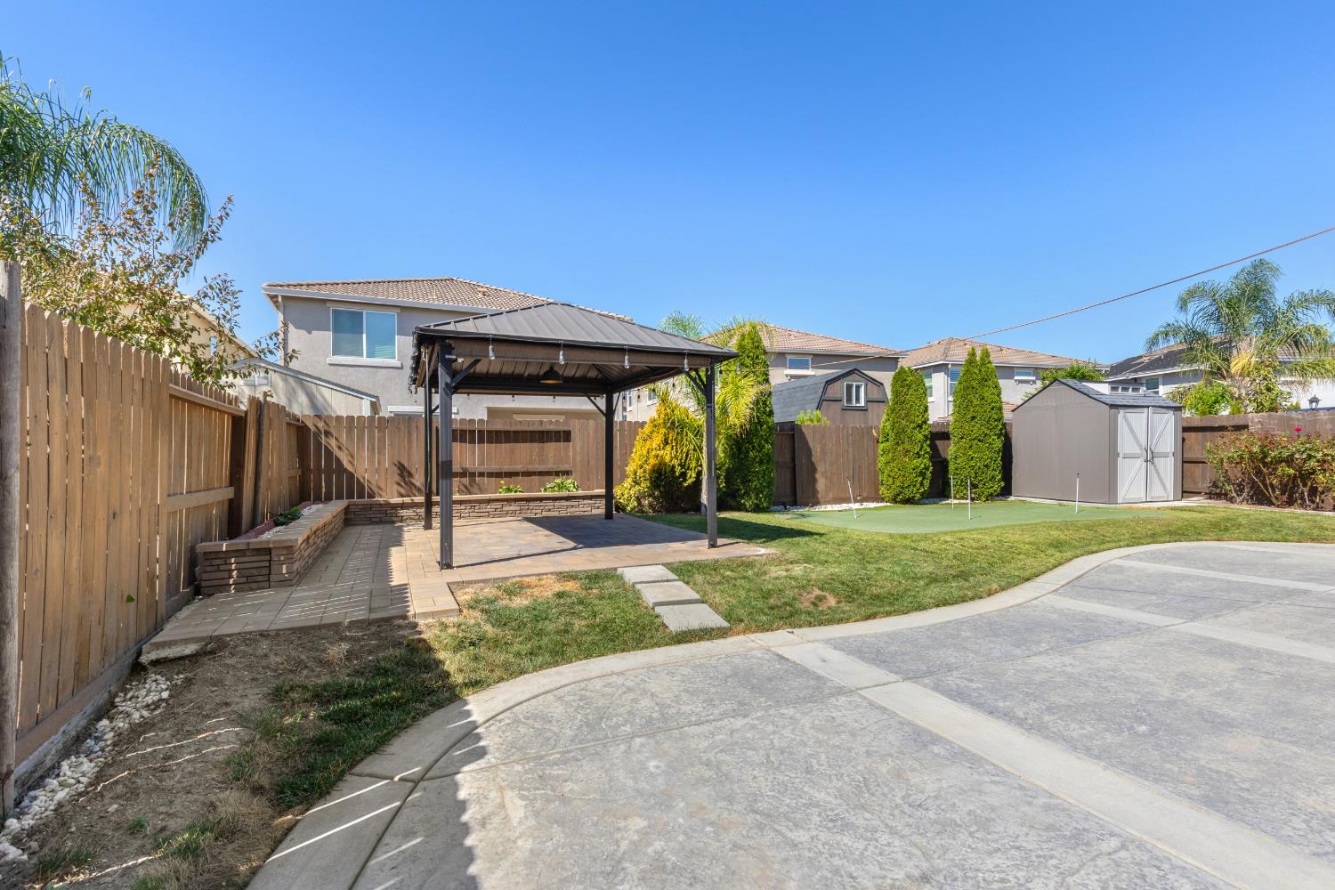 2573 Mead Way