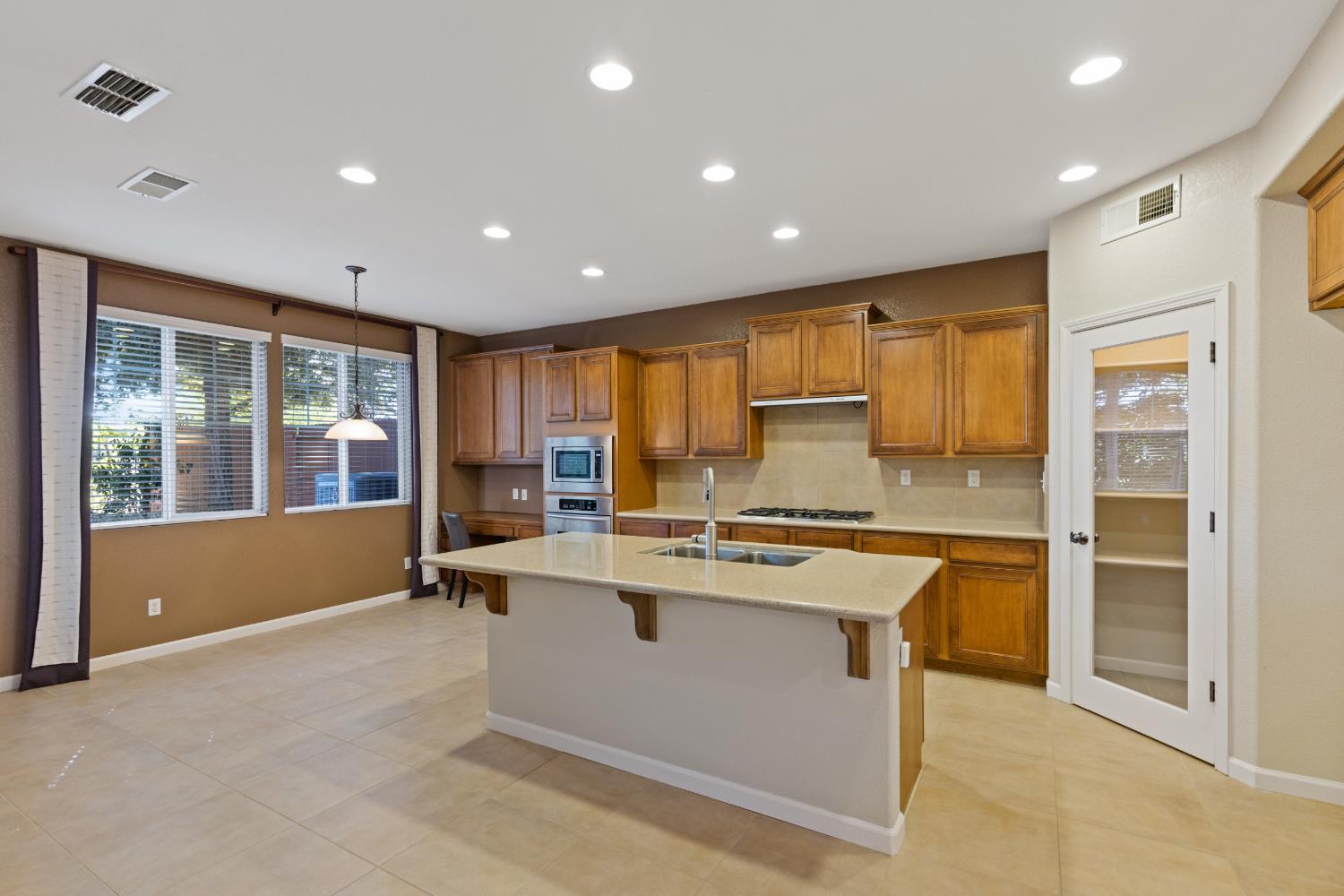1272 Alberton Circle