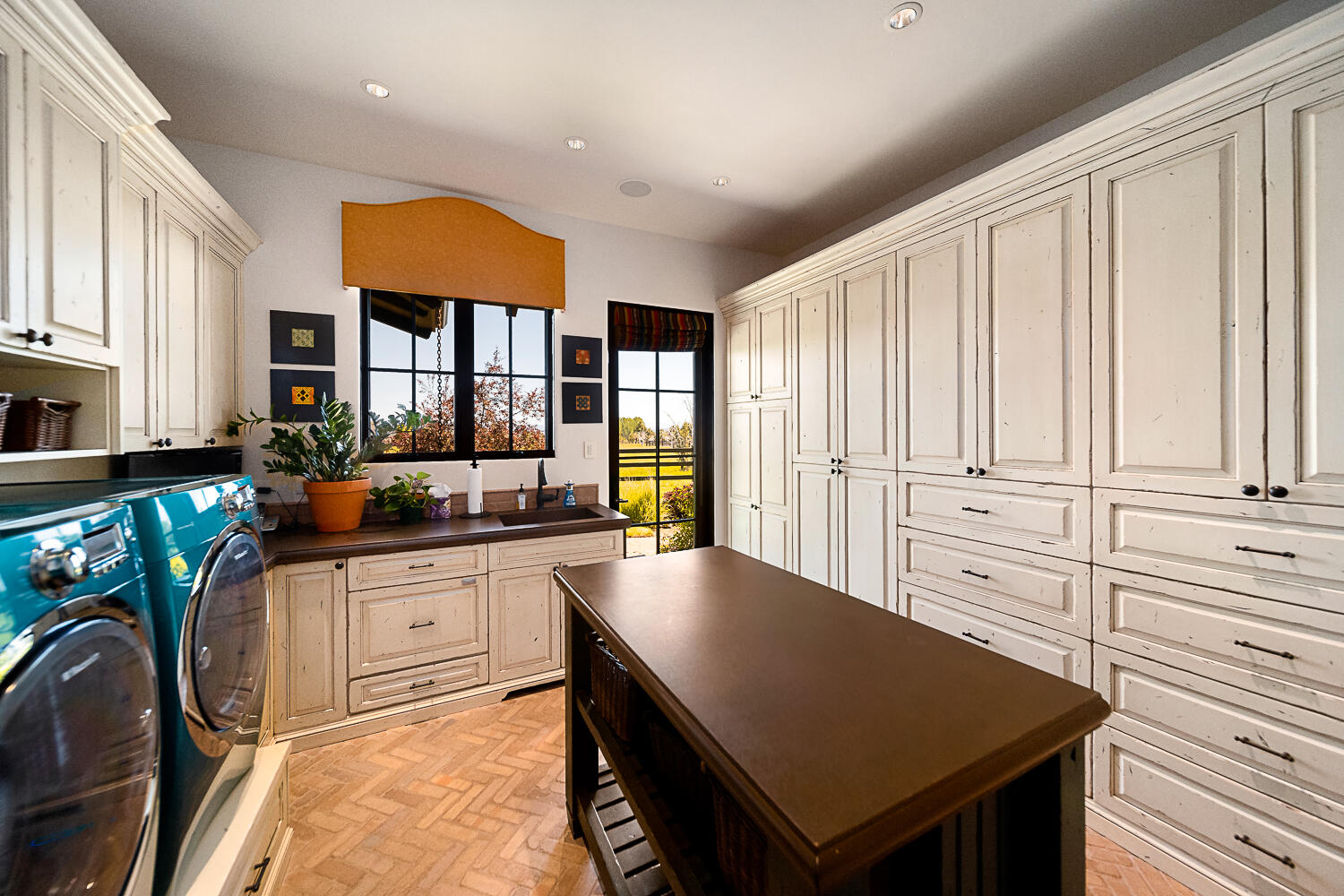 8055 SW Powell Butte Highway