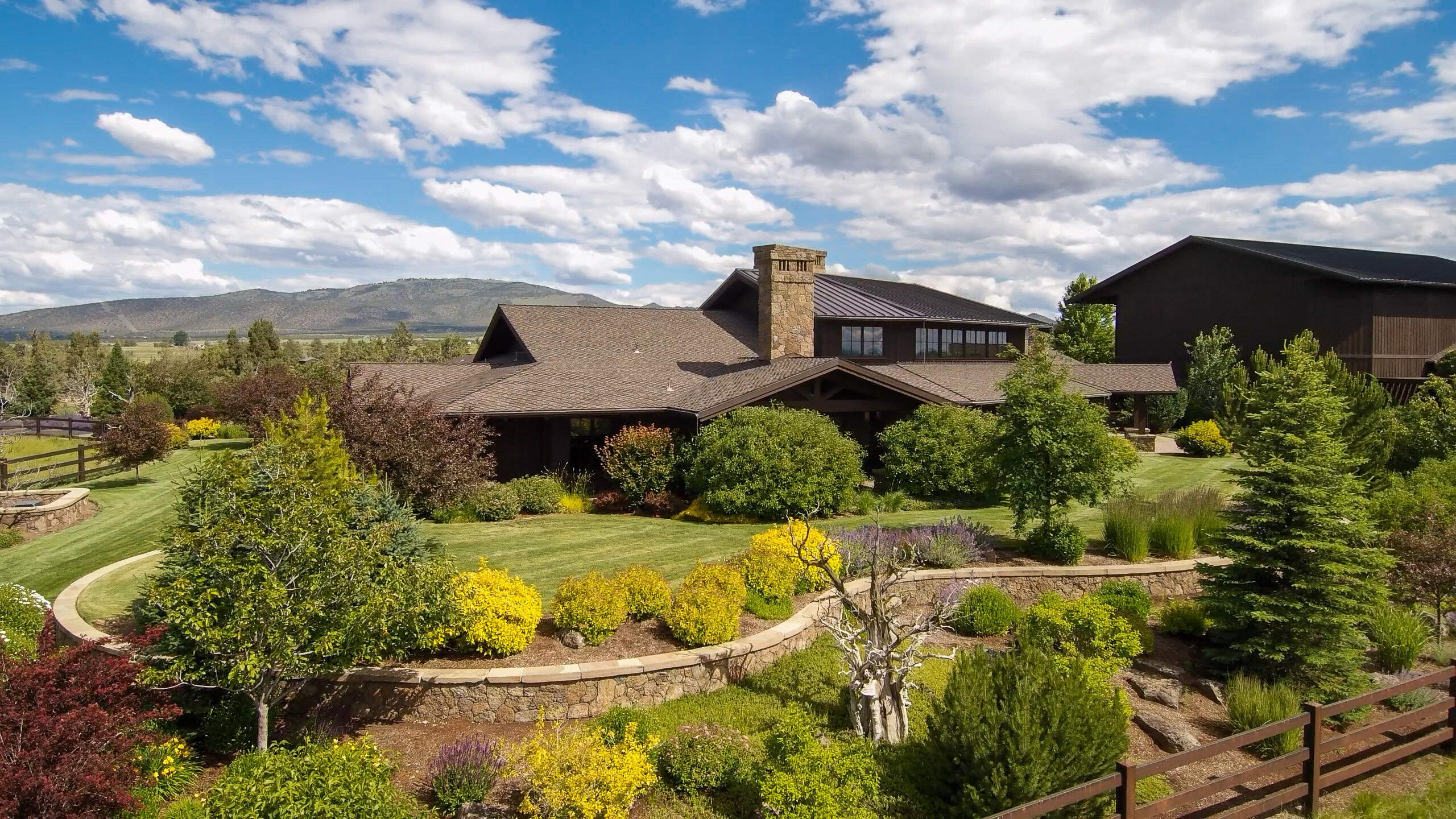8055 SW Powell Butte Highway