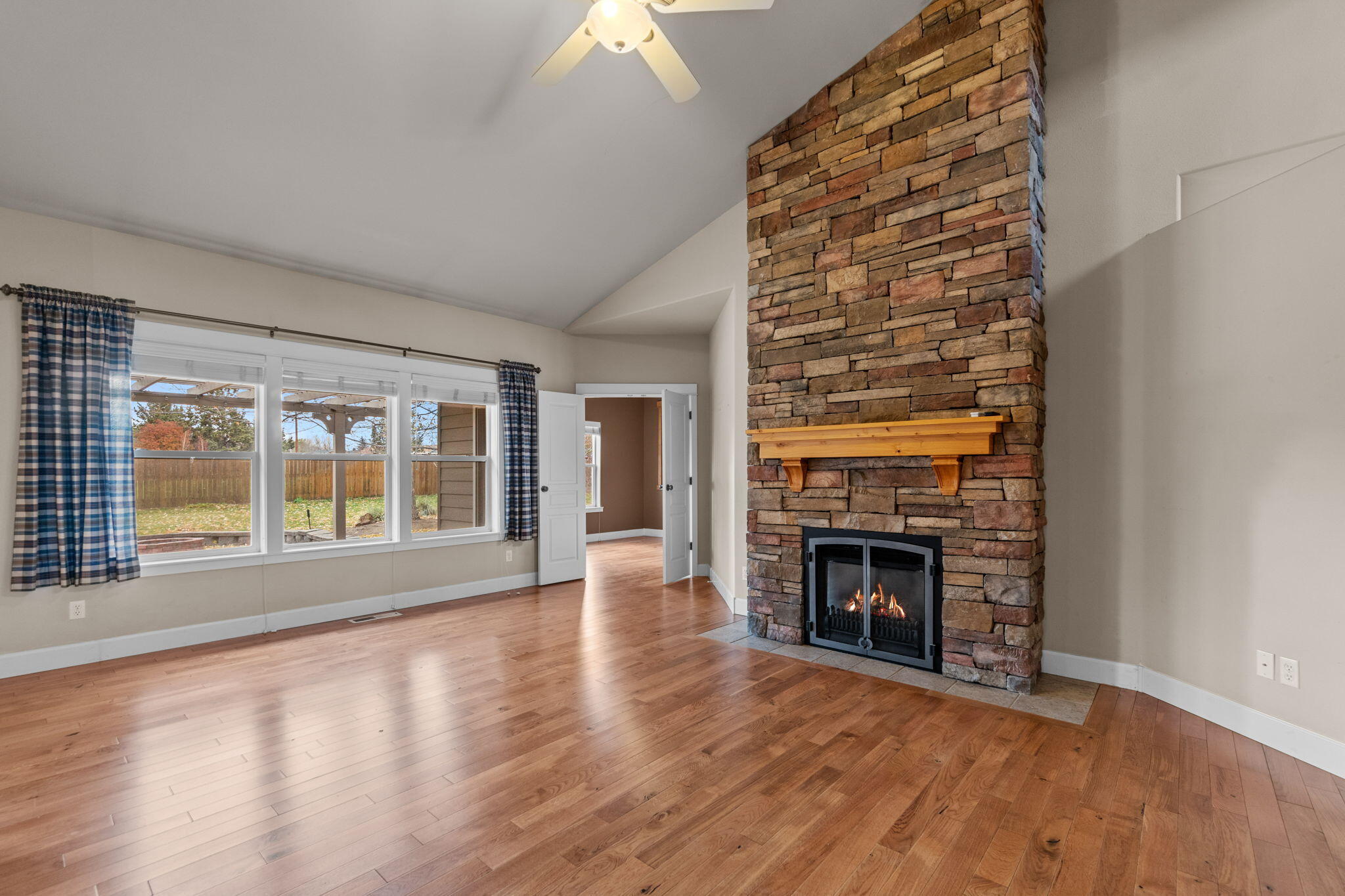 21407 Bradetich Loop