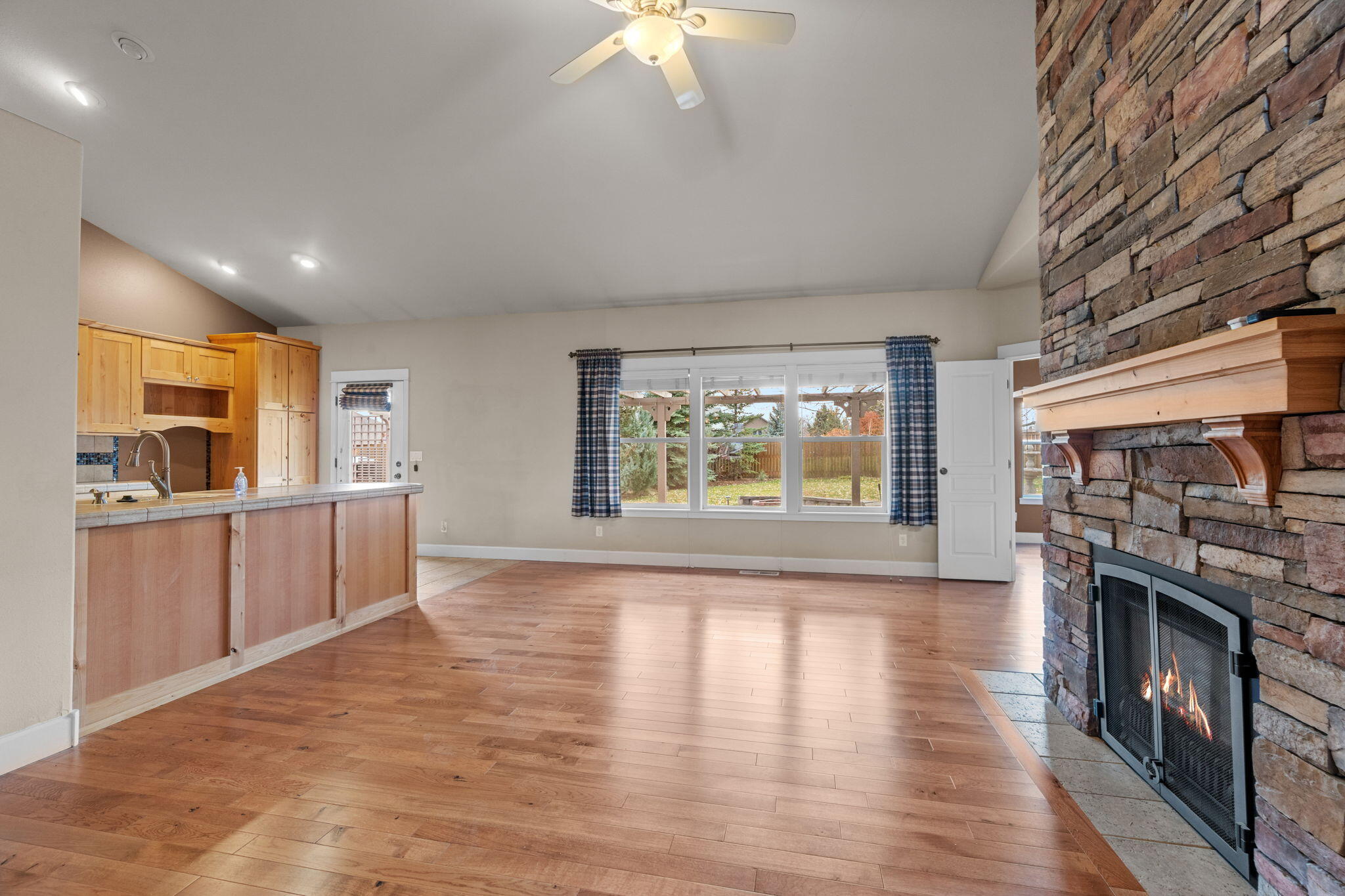 21407 Bradetich Loop