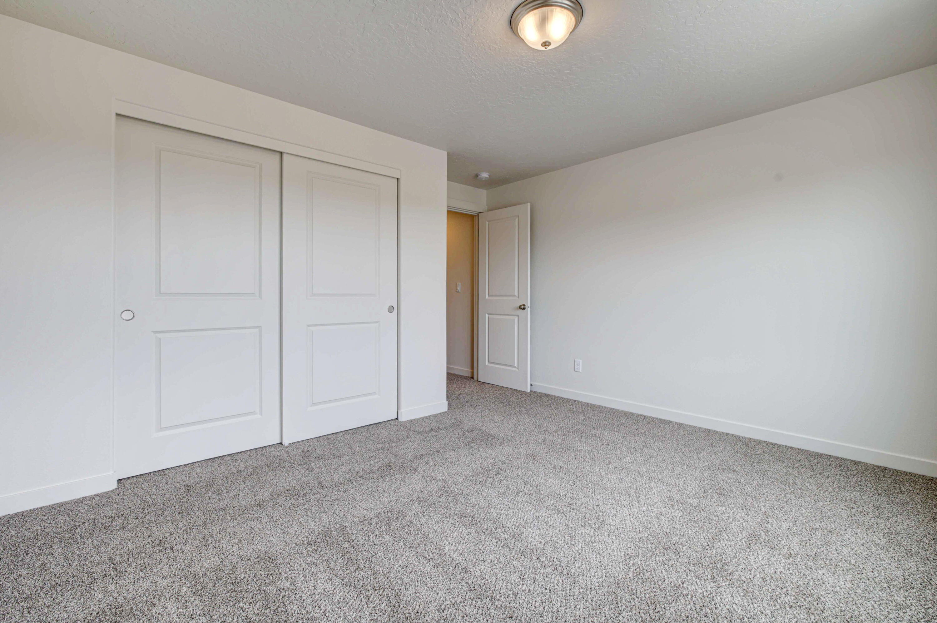 3462 NW 9th Lane