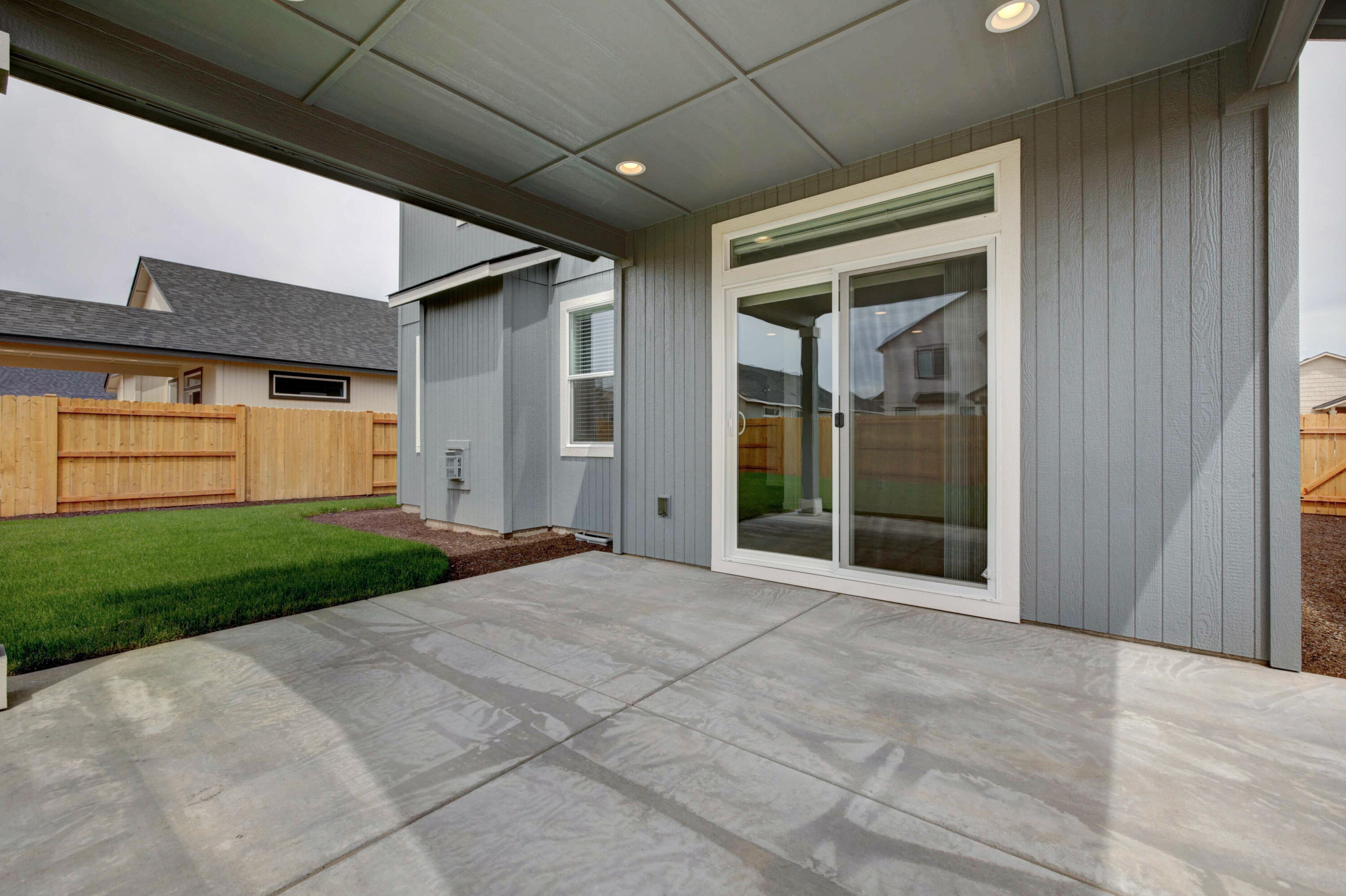 3462 NW 9th Lane