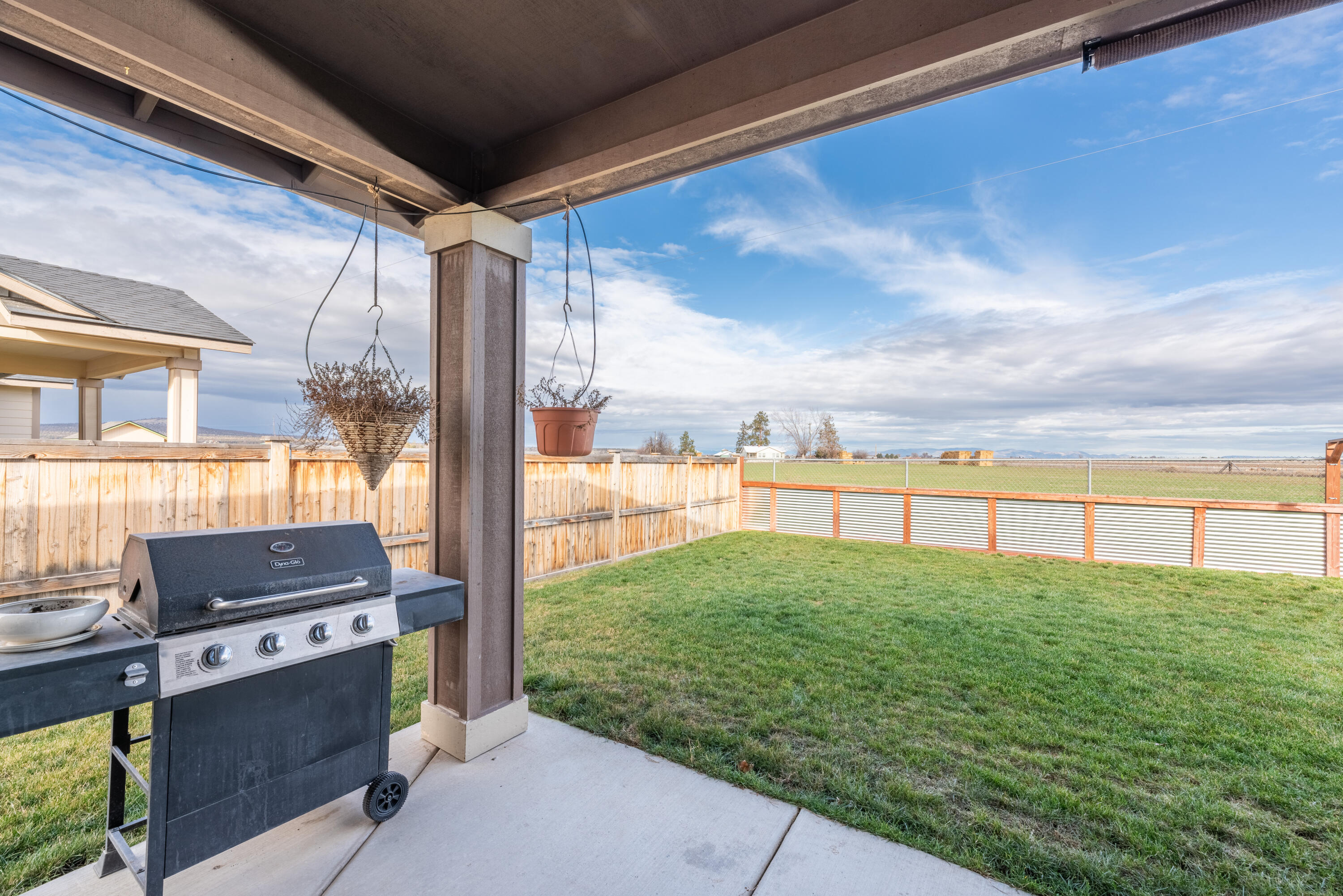 635 Freedom Lane