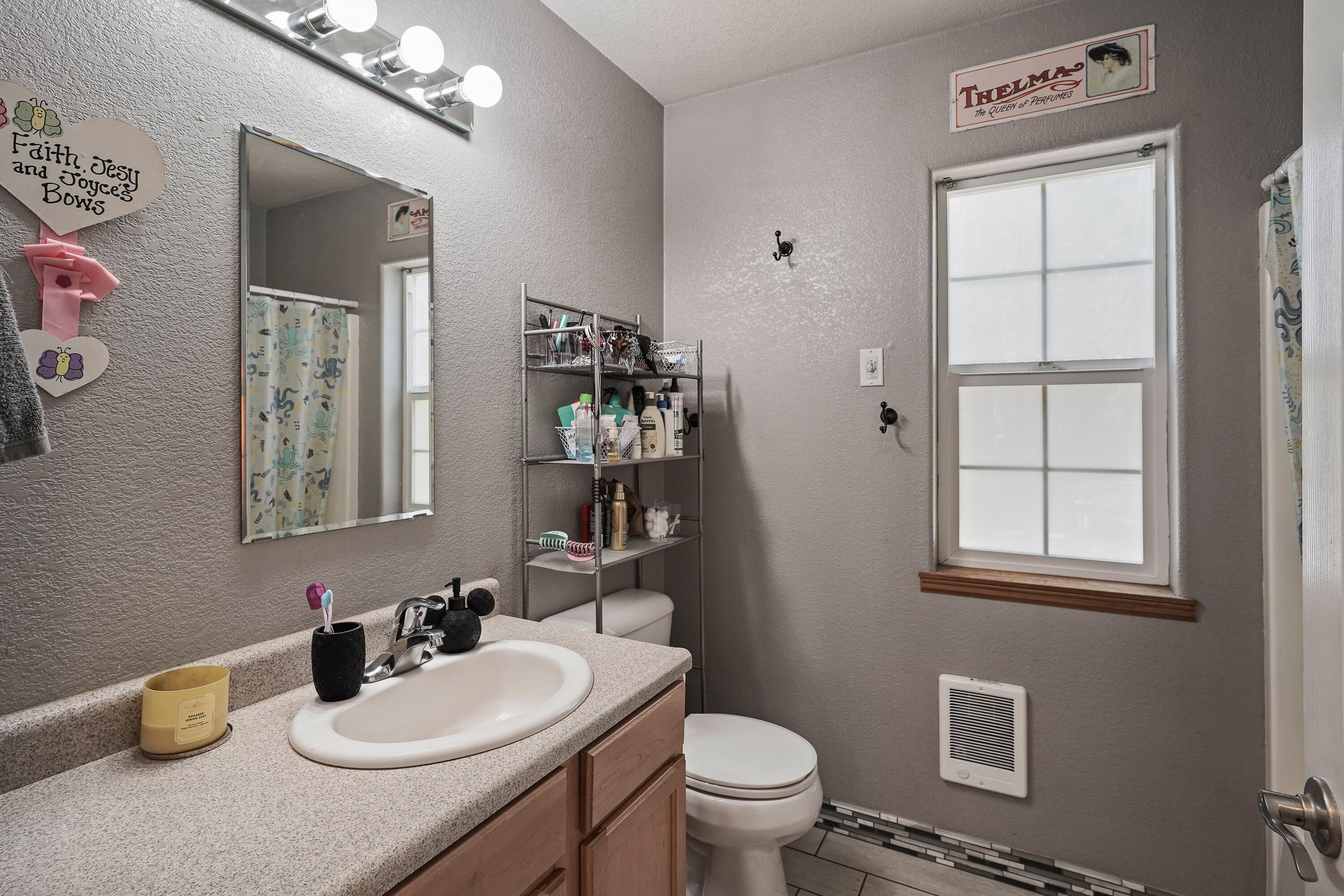 60060 Turquoise Road