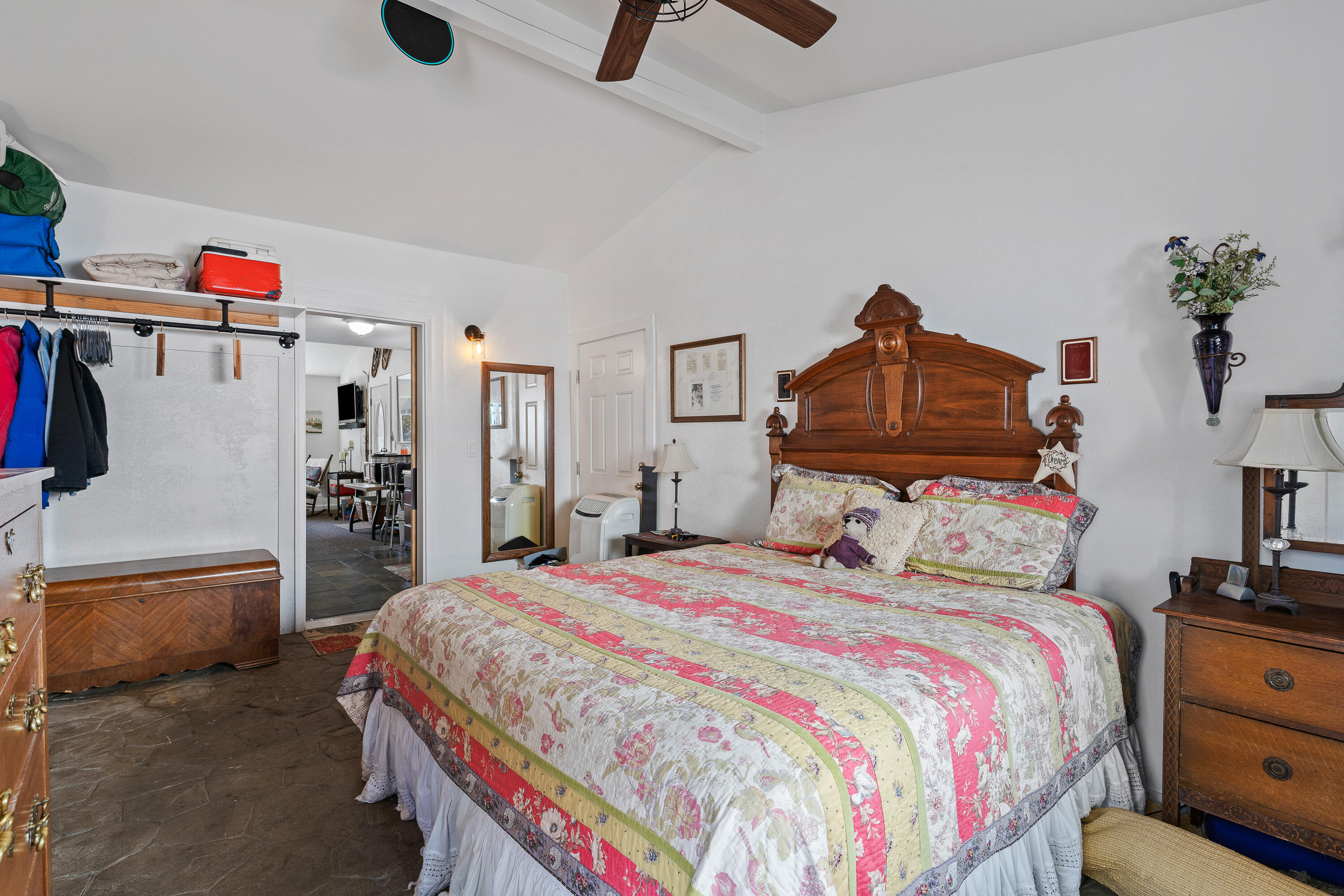 60060 Turquoise Road