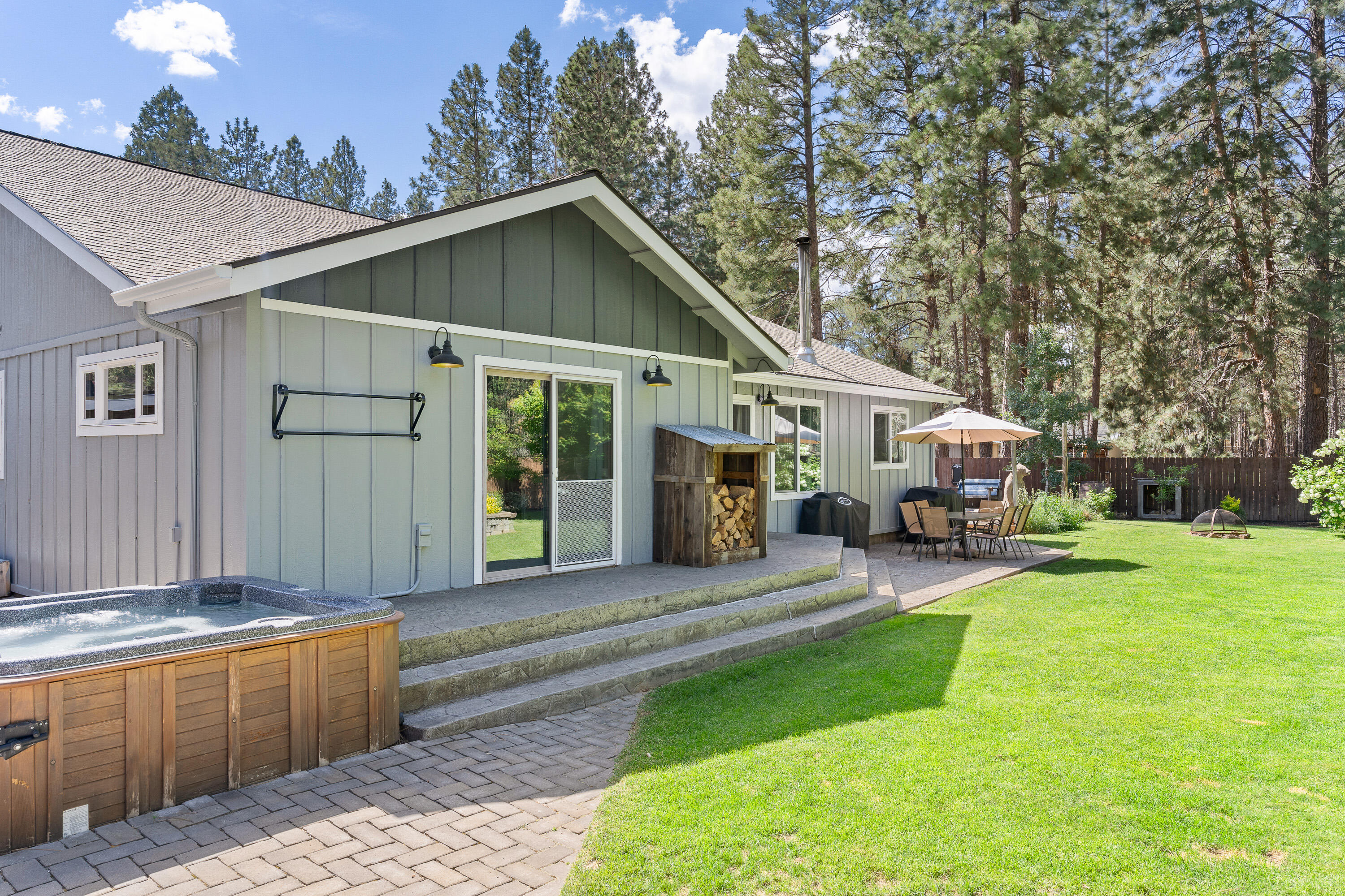 60060 Turquoise Road