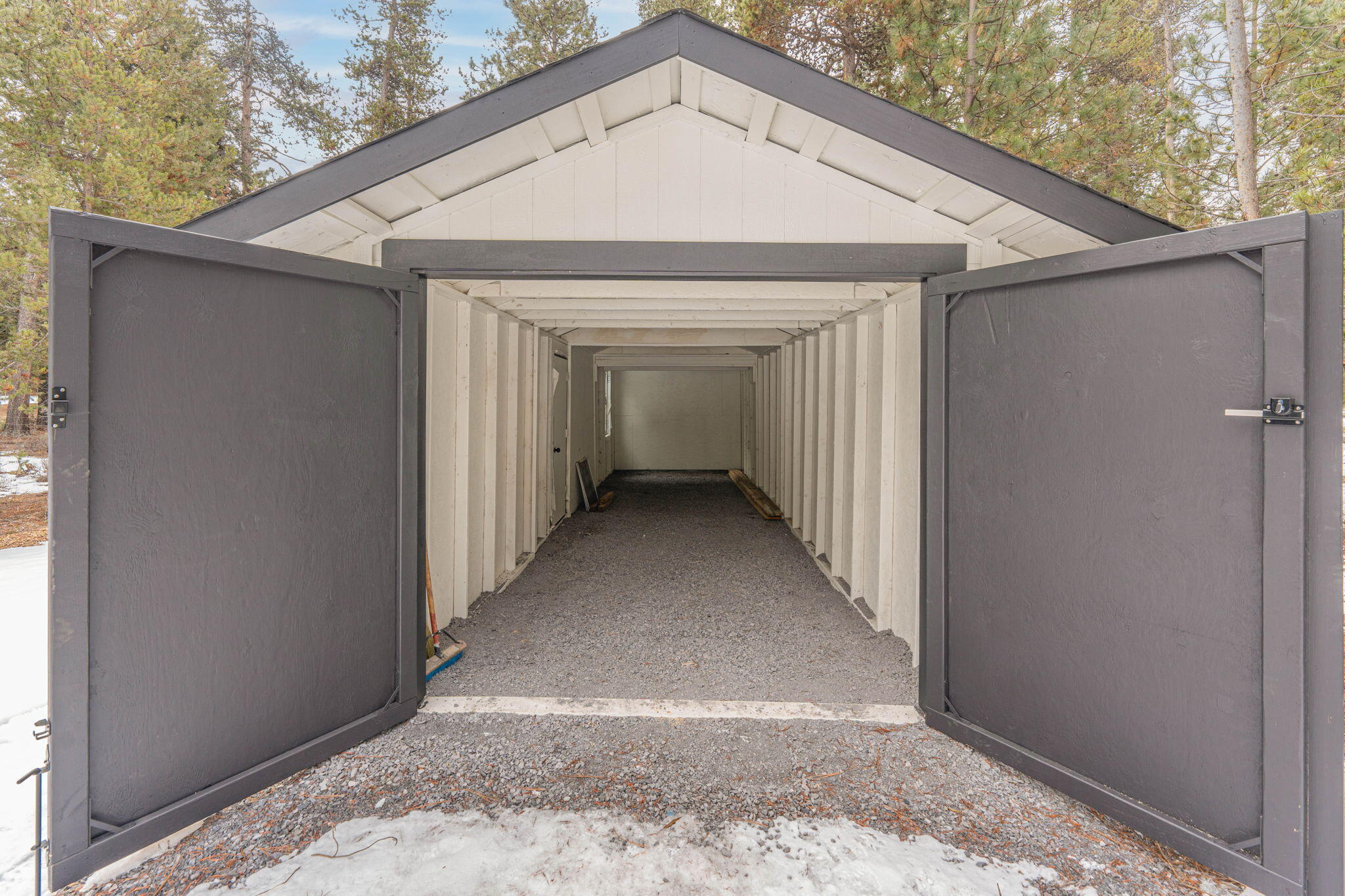 16047 Falcon Lane