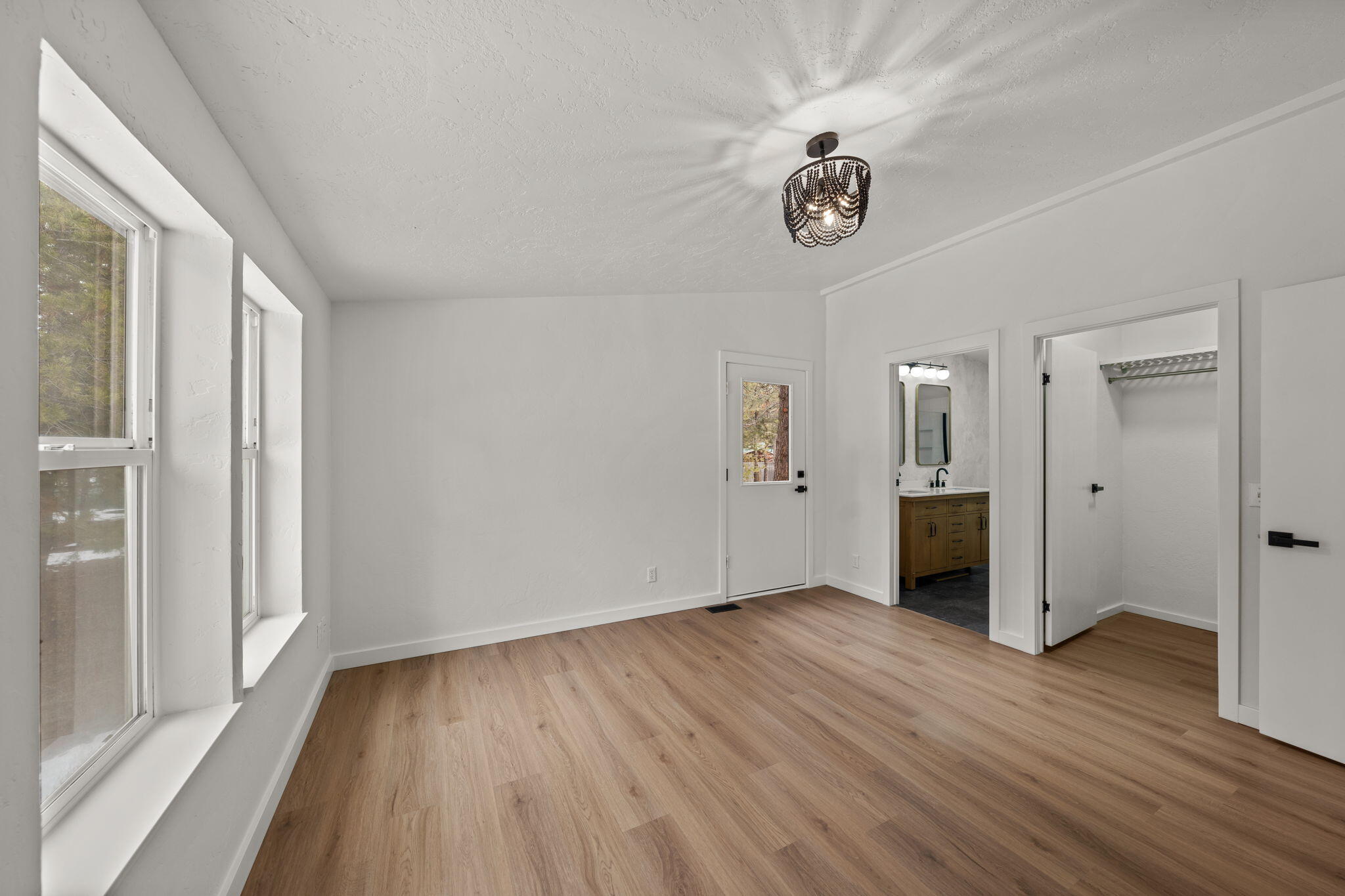 16047 Falcon Lane