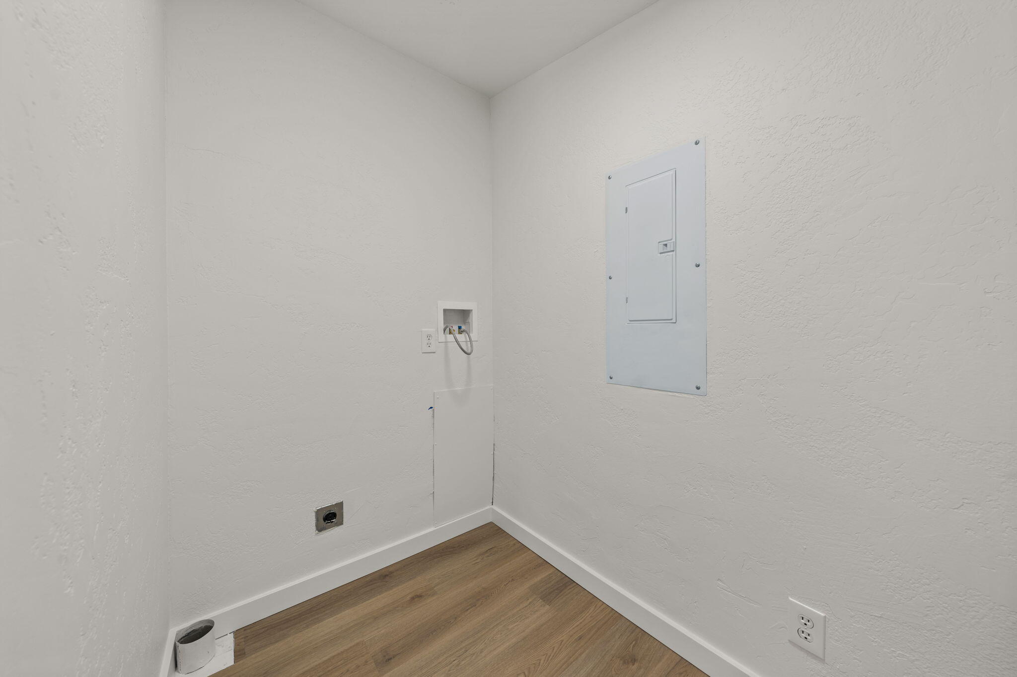 16047 Falcon Lane