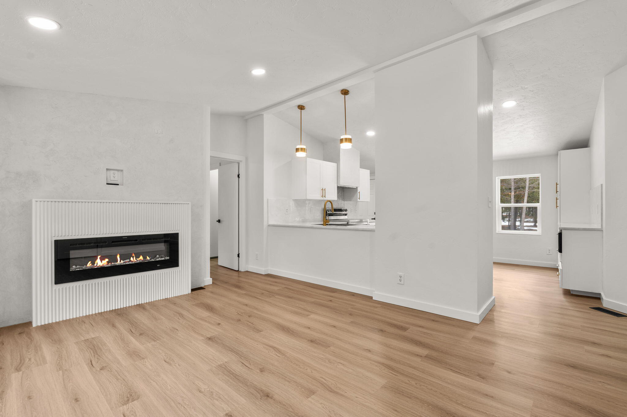 16047 Falcon Lane