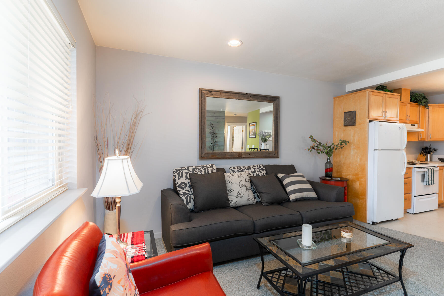 1531 NW Juniper Street, APT 2