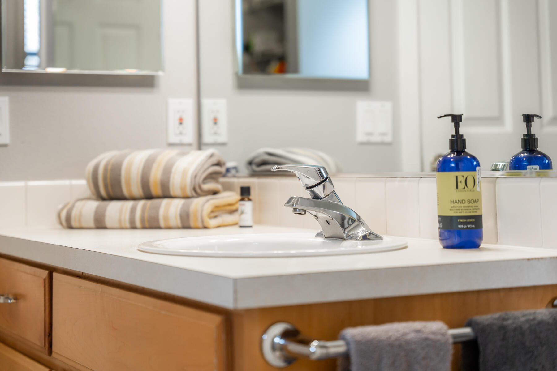 1531 NW Juniper Street, APT 2