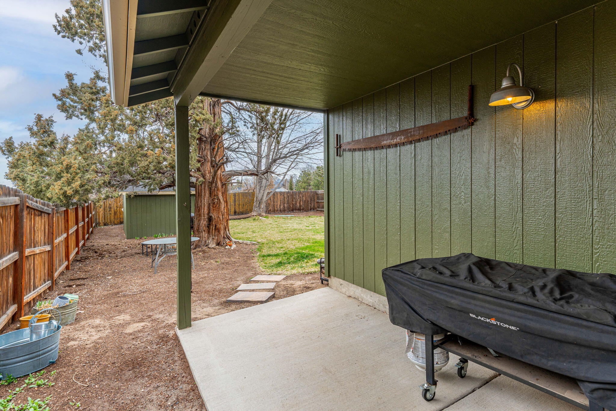 2839 SW SW Cascade Avenue