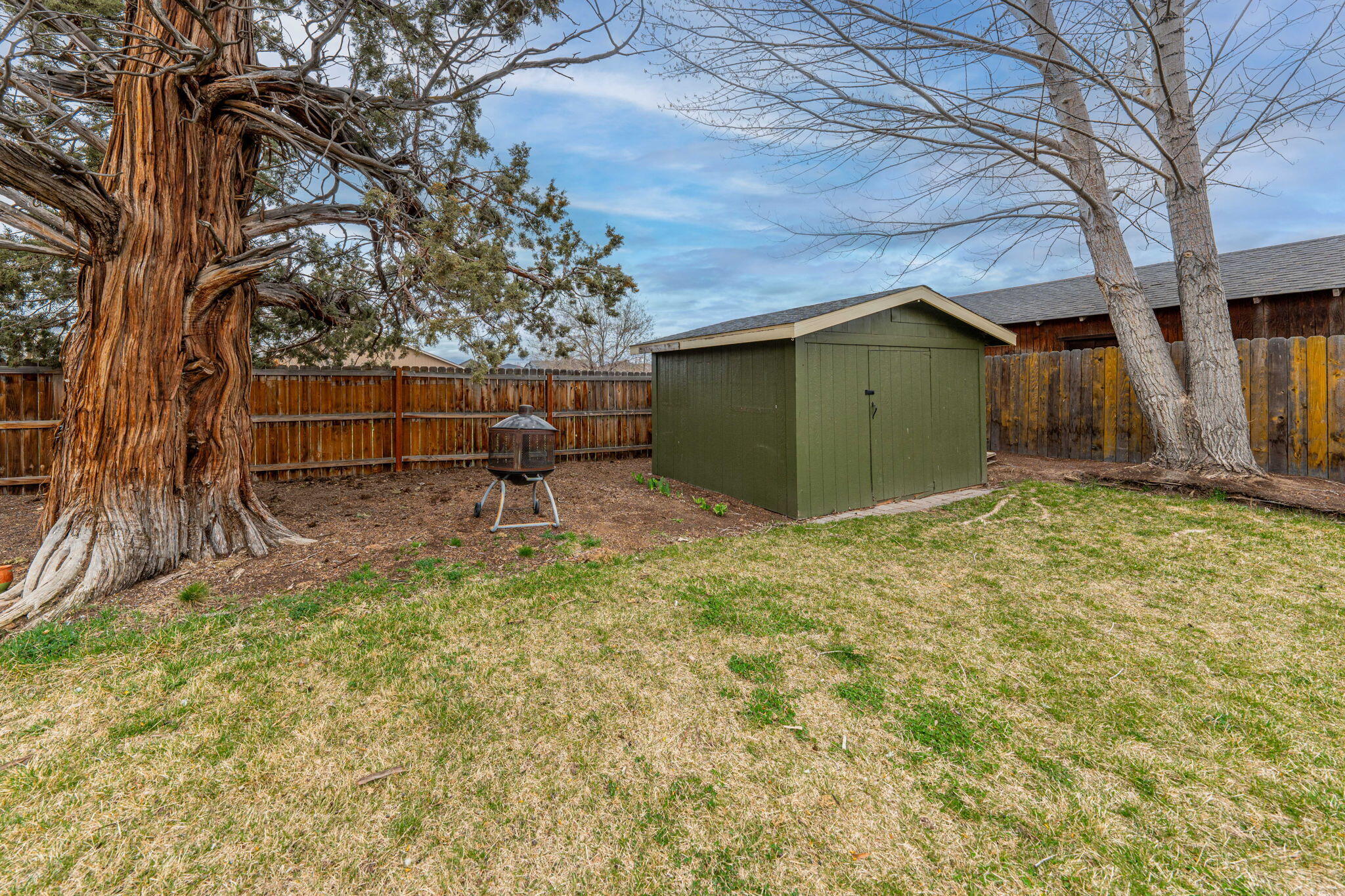 2839 SW SW Cascade Avenue