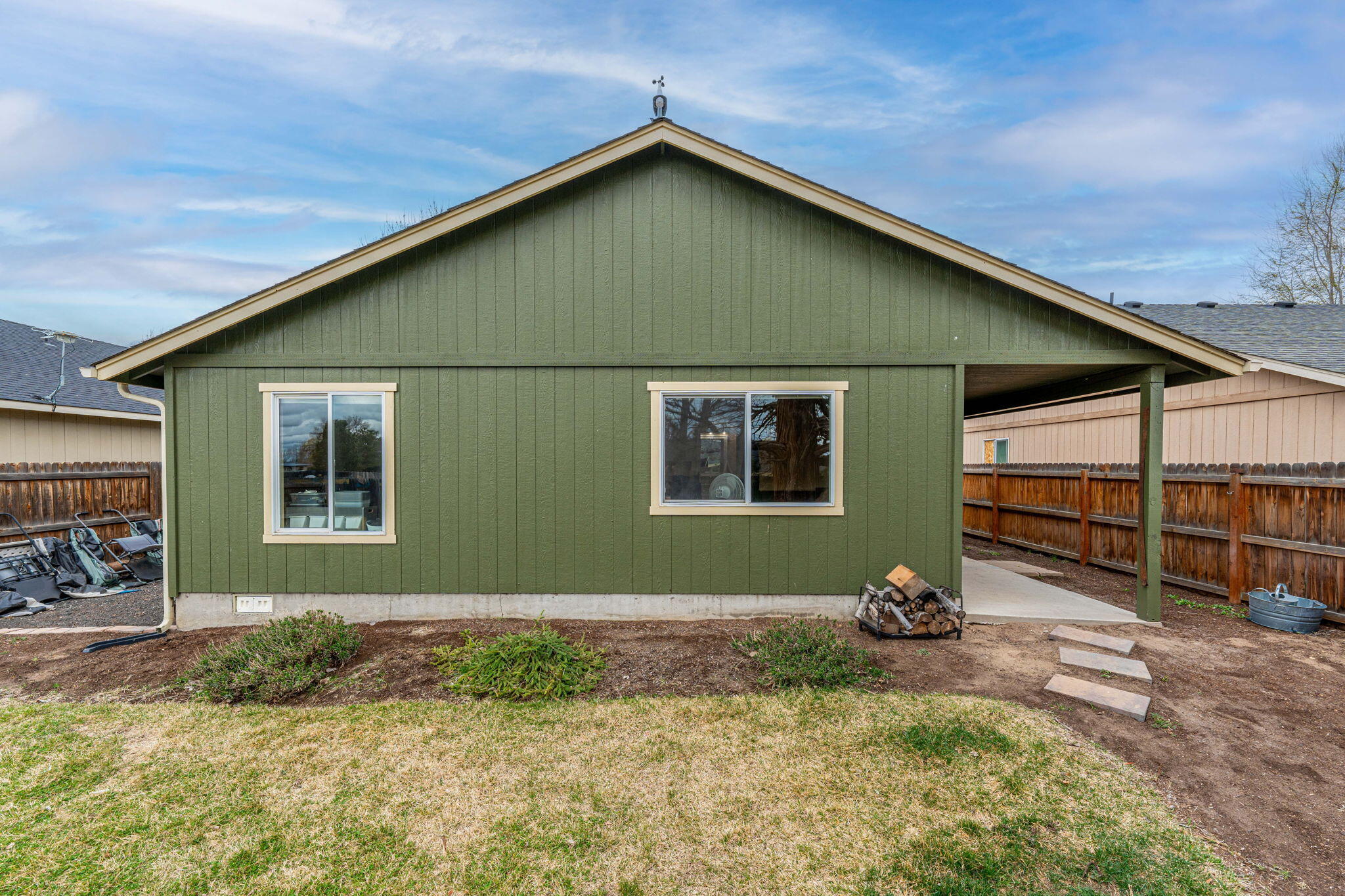 2839 SW SW Cascade Avenue