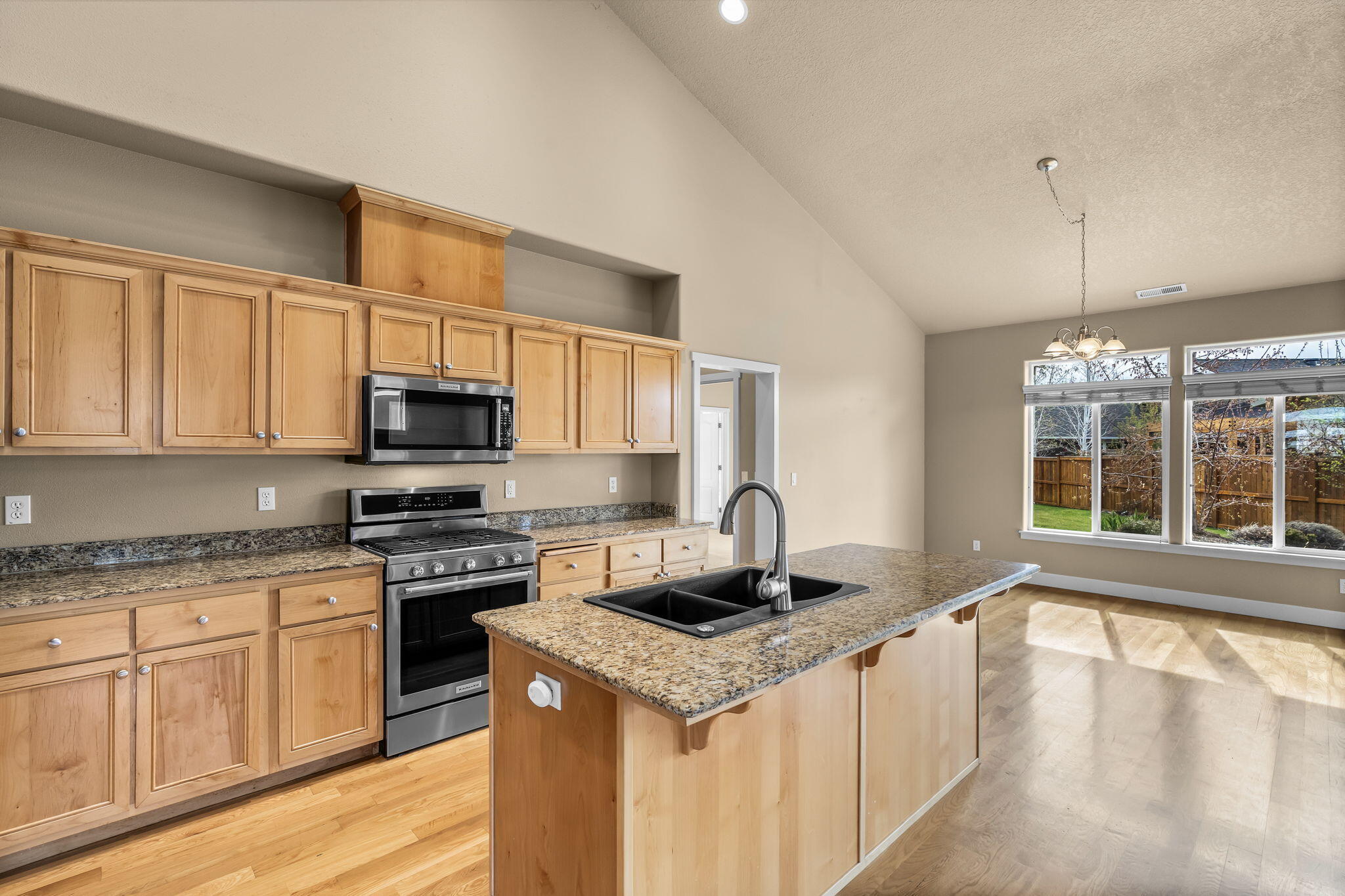20736 Kilbourne Loop