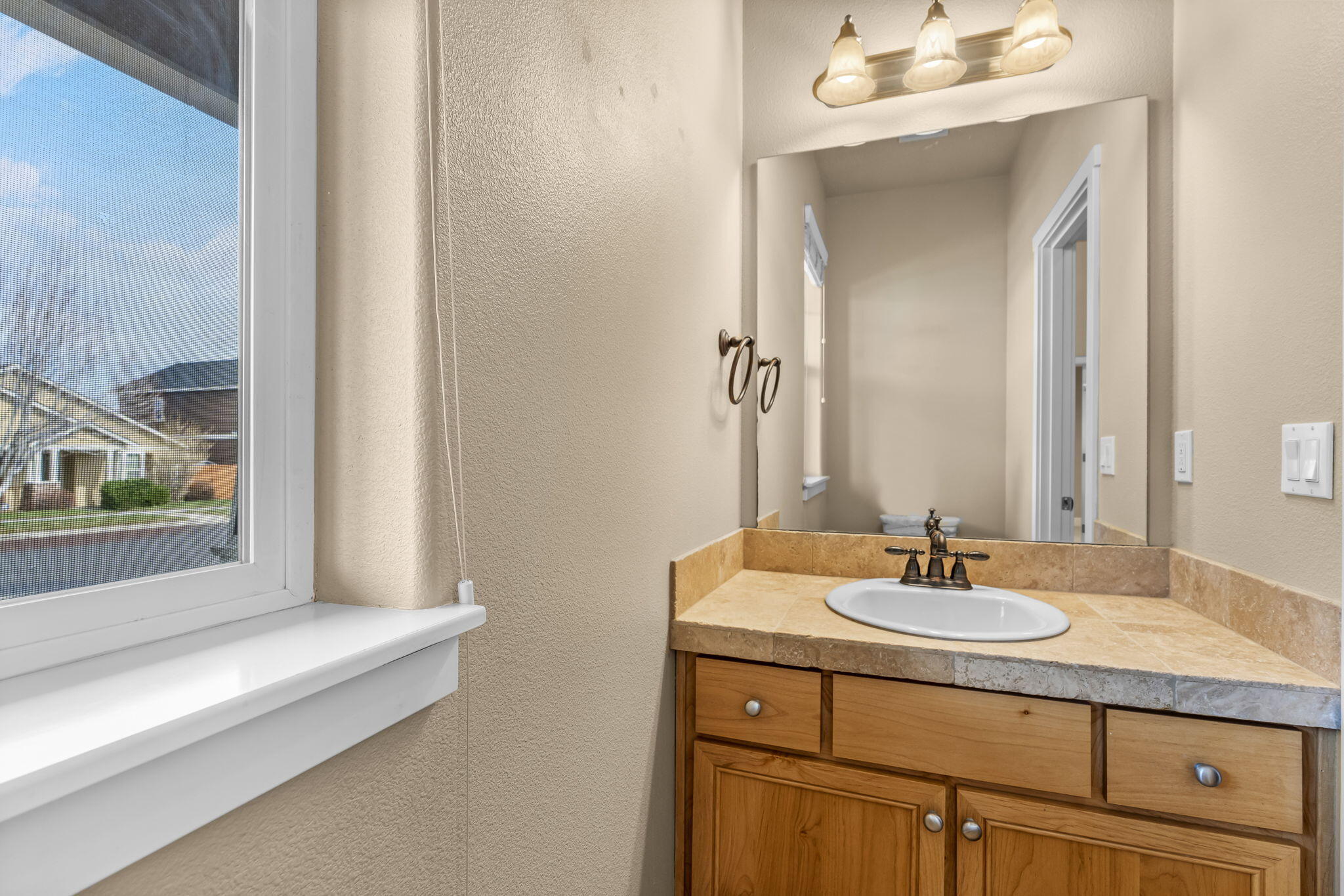 20736 Kilbourne Loop