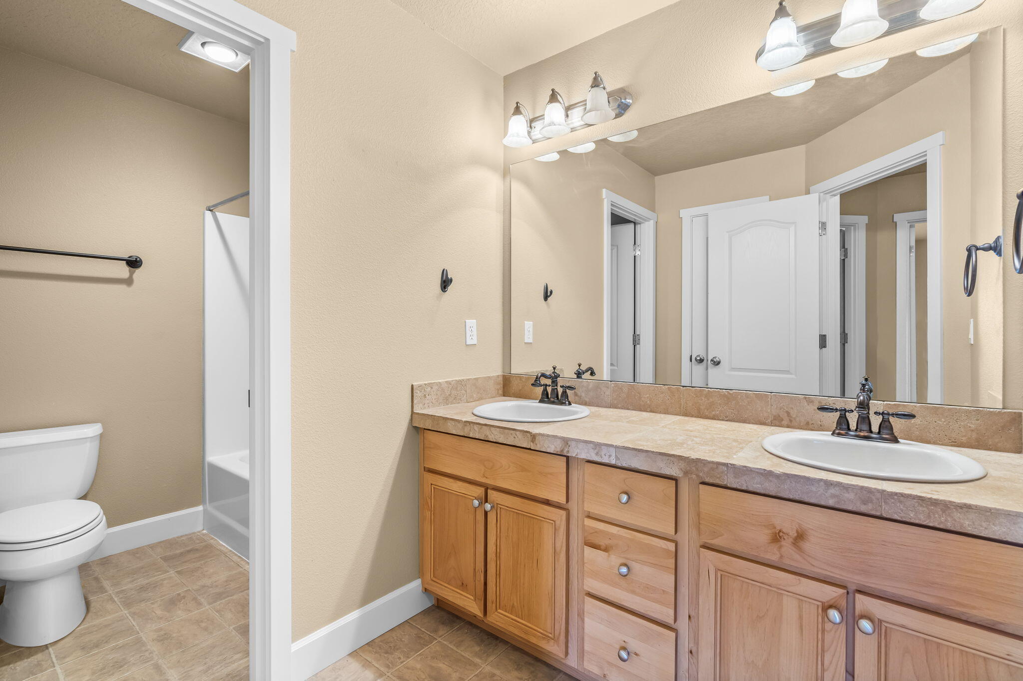 20736 Kilbourne Loop