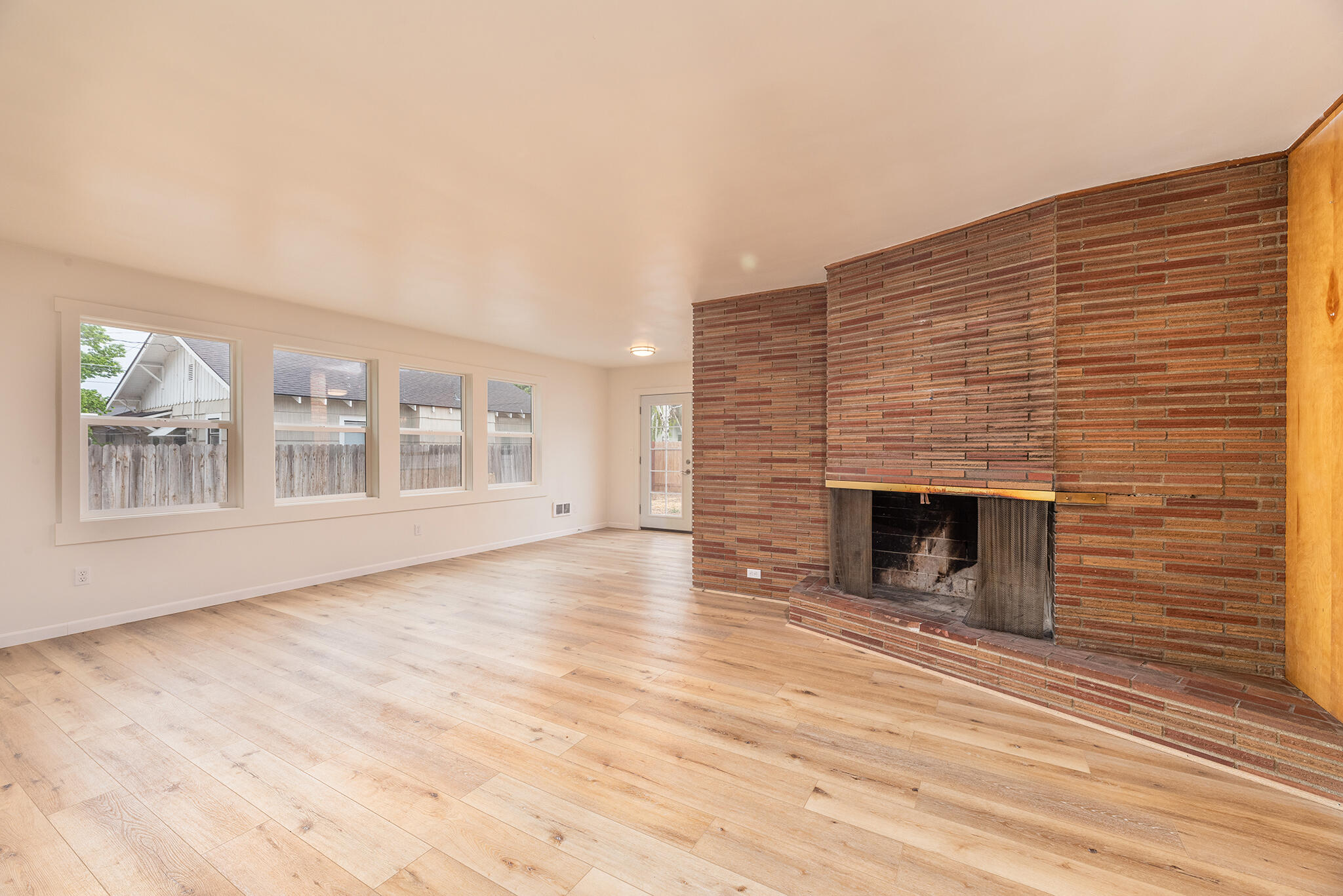 885 E 1st Street