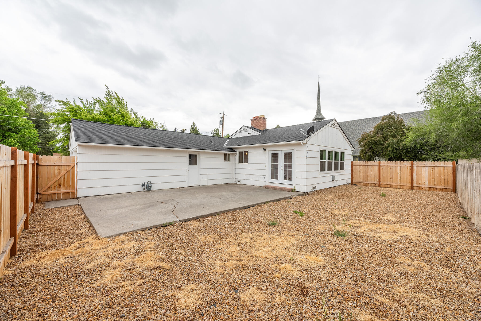 885 E 1st Street