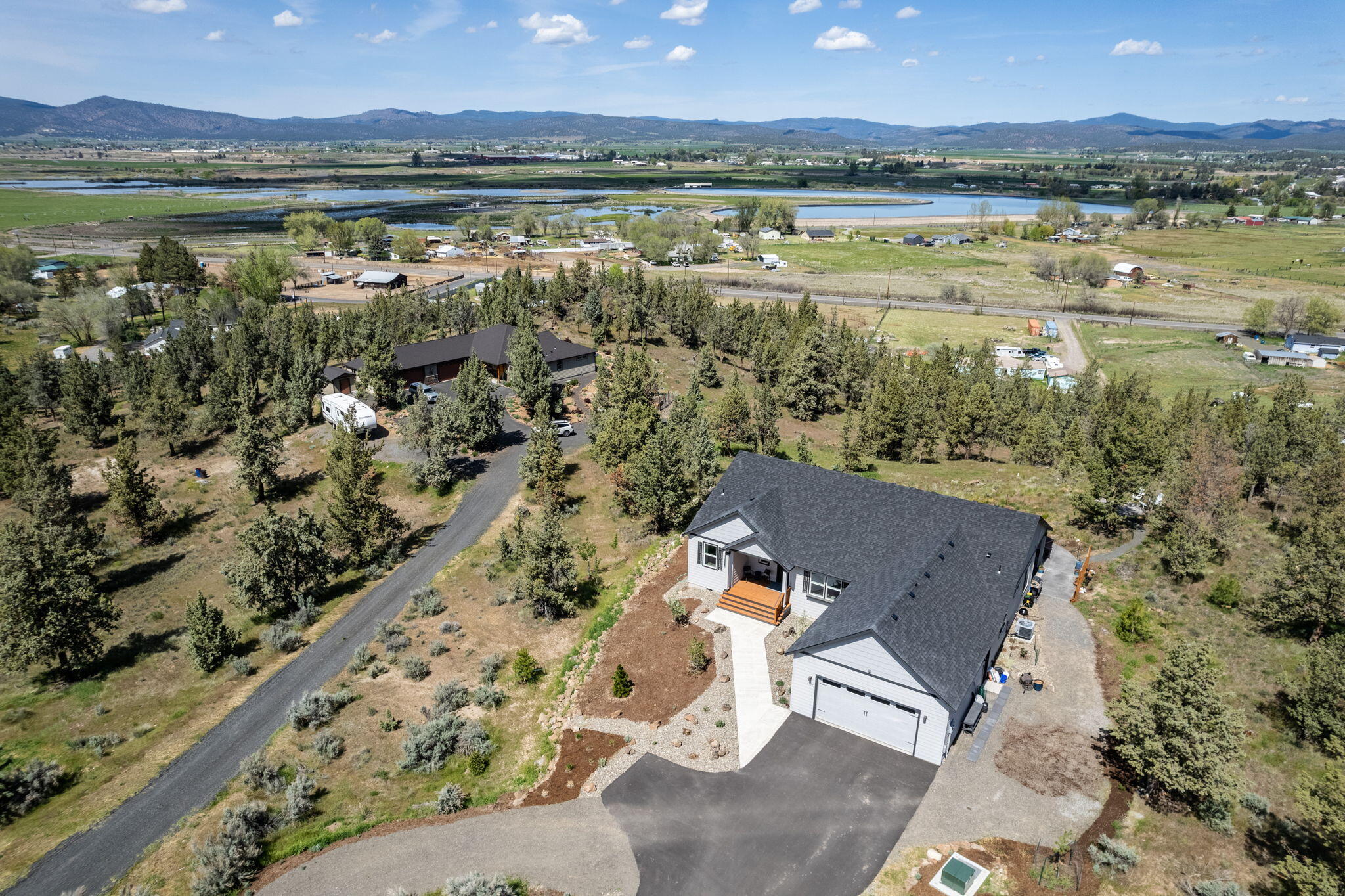 3929 NW Crescent Rim Drive NW