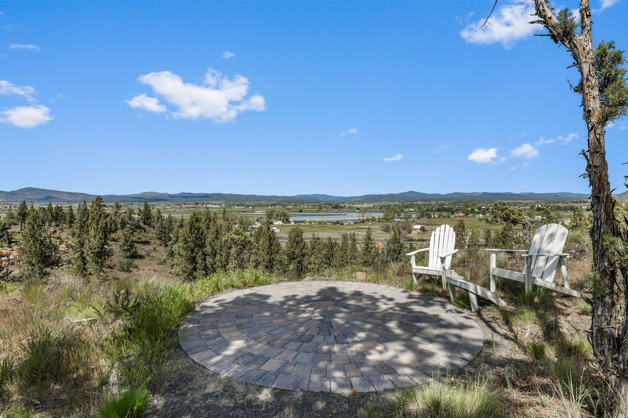 3929 NW Crescent Rim Drive NW