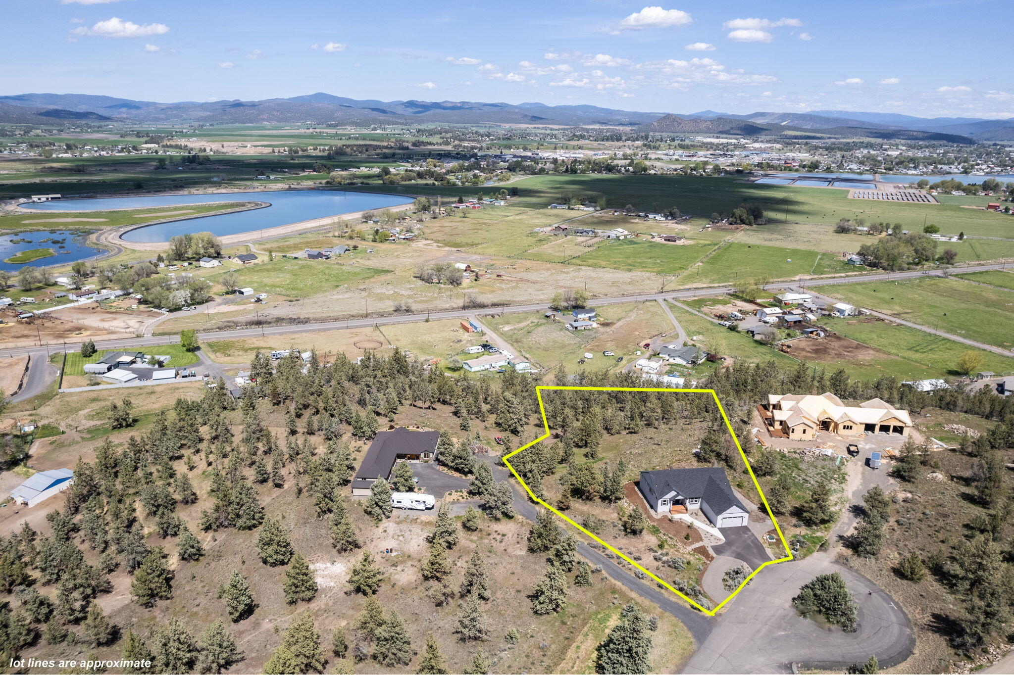 3929 NW Crescent Rim Drive NW